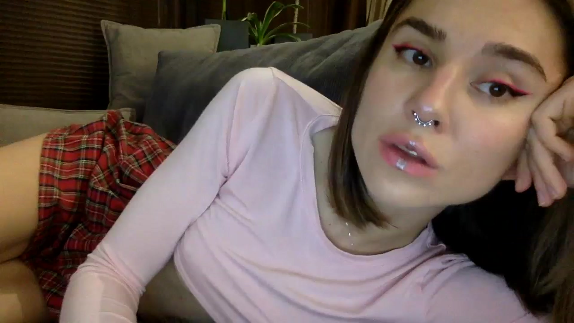 Gallery image thumbnail from EgoisticKitty's myfreecams stream on, 12/08/2023, 15:03 image 8 of 20