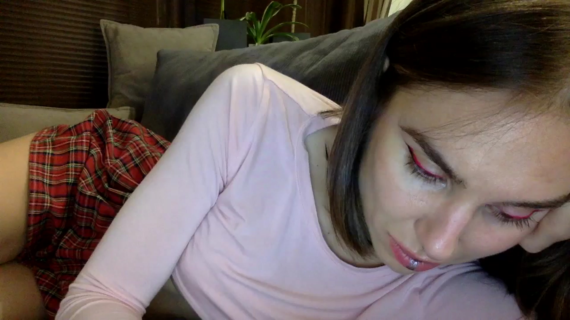 Gallery image thumbnail from EgoisticKitty's myfreecams stream on, 12/08/2023, 15:03 image 4 of 20