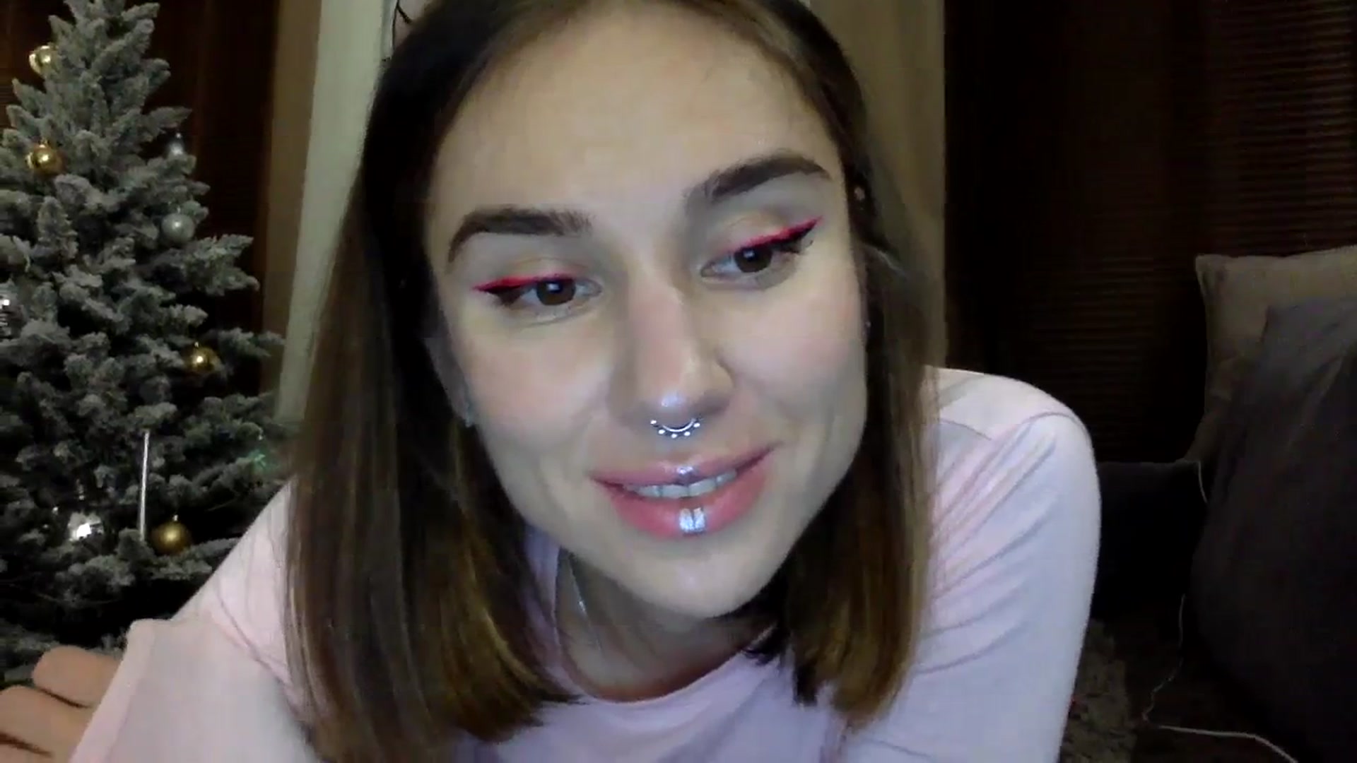 Gallery image thumbnail from EgoisticKitty's myfreecams stream on, 12/08/2023, 15:21 image 16 of 20