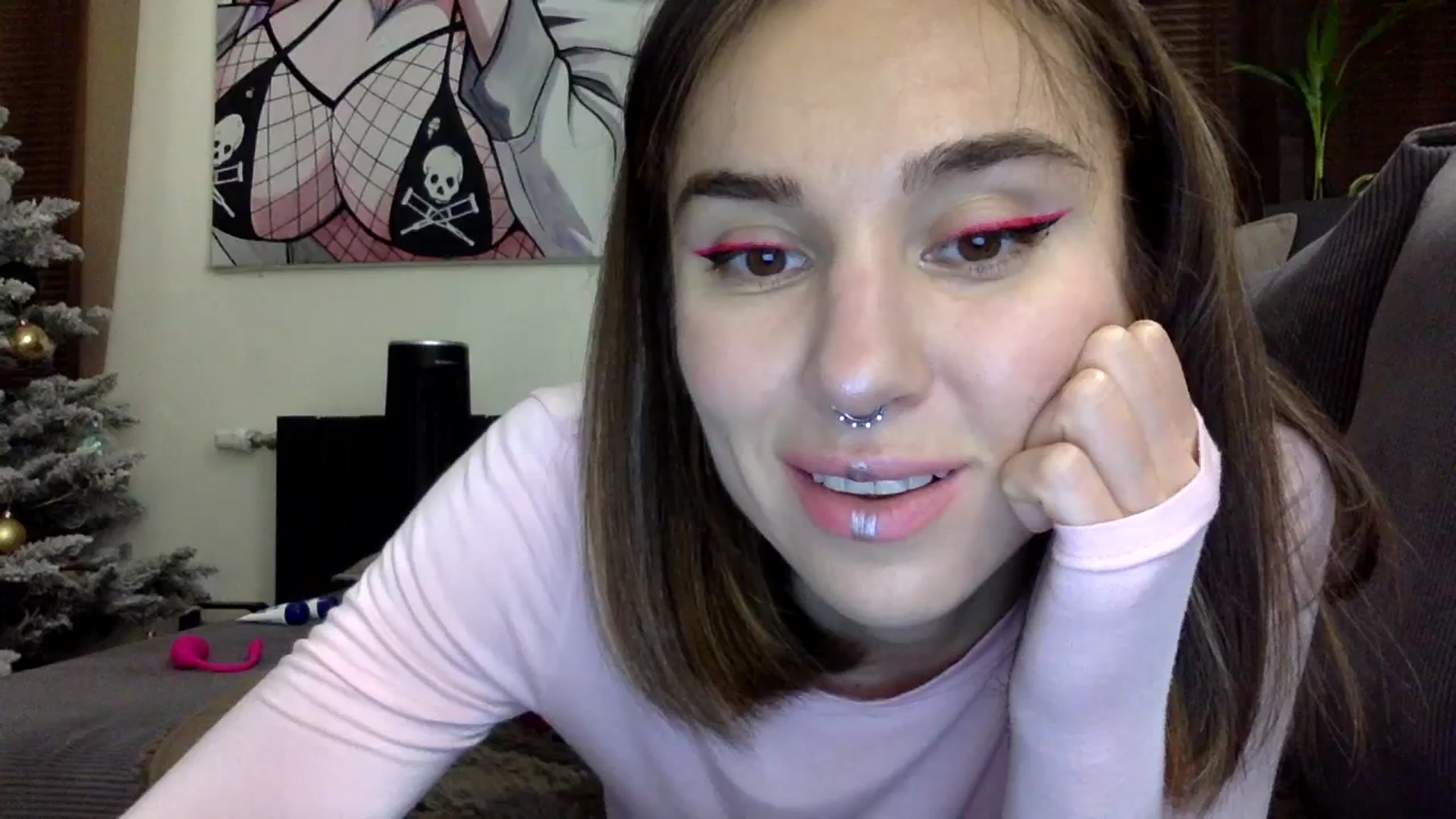 Gallery image thumbnail from EgoisticKitty's myfreecams stream on, 12/08/2023, 15:43 image 1 of 20