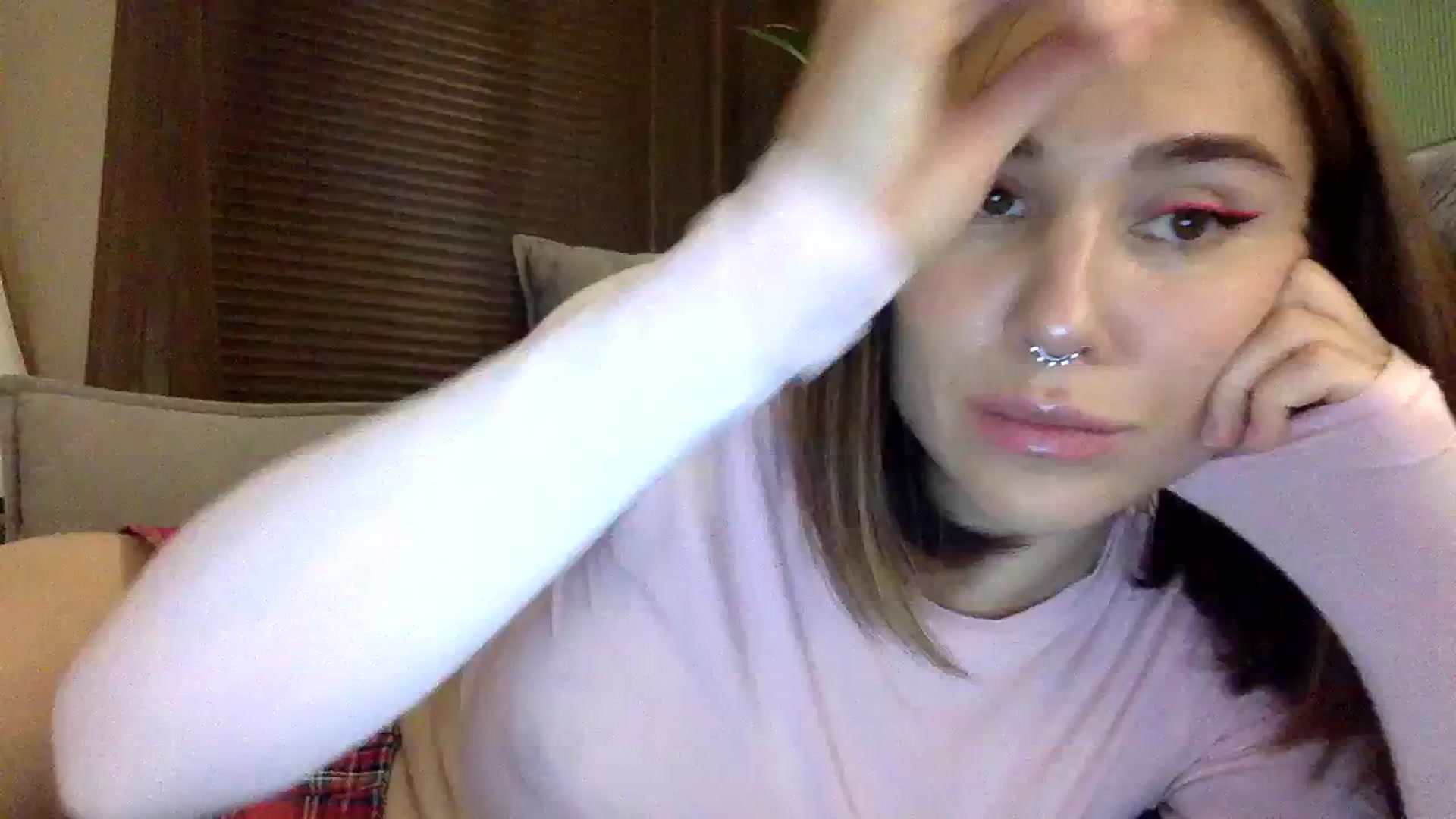 Gallery image thumbnail from EgoisticKitty's myfreecams stream on, 12/08/2023, 17:12 image 6 of 20
