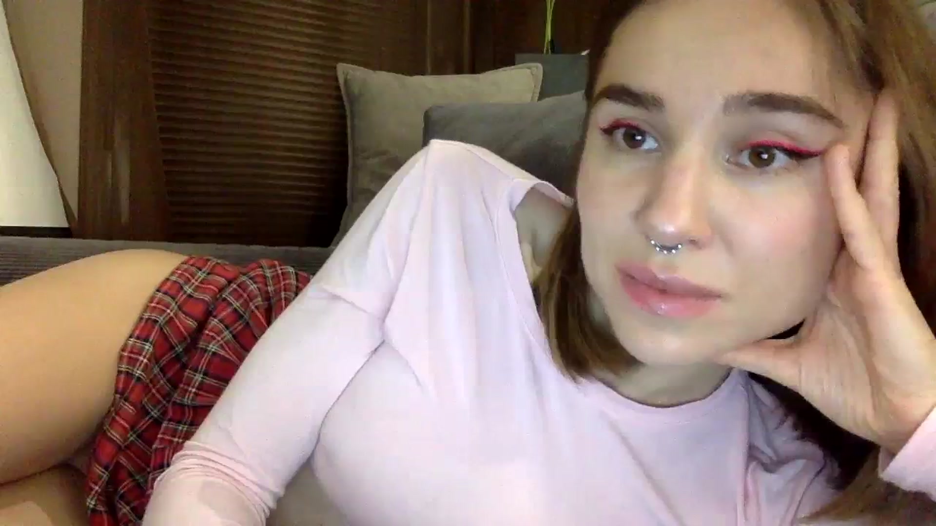 Gallery image thumbnail from EgoisticKitty's myfreecams stream on, 12/08/2023, 17:53 image 6 of 20