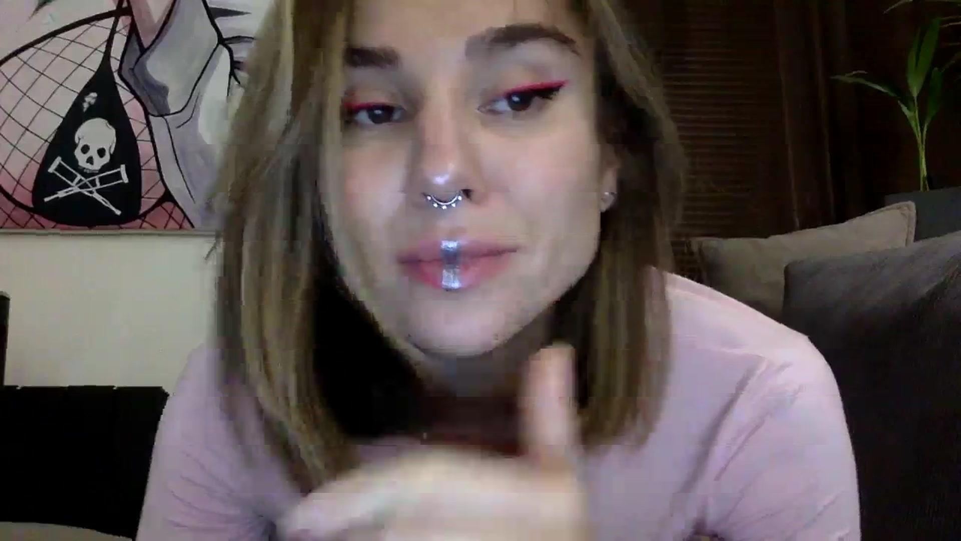 Gallery image thumbnail from EgoisticKitty's myfreecams stream on, 12/08/2023, 17:53 image 13 of 20