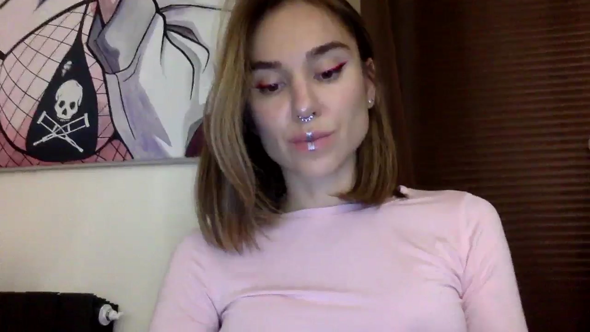 Gallery image thumbnail from EgoisticKitty's myfreecams stream on, 12/08/2023, 17:53 image 15 of 20