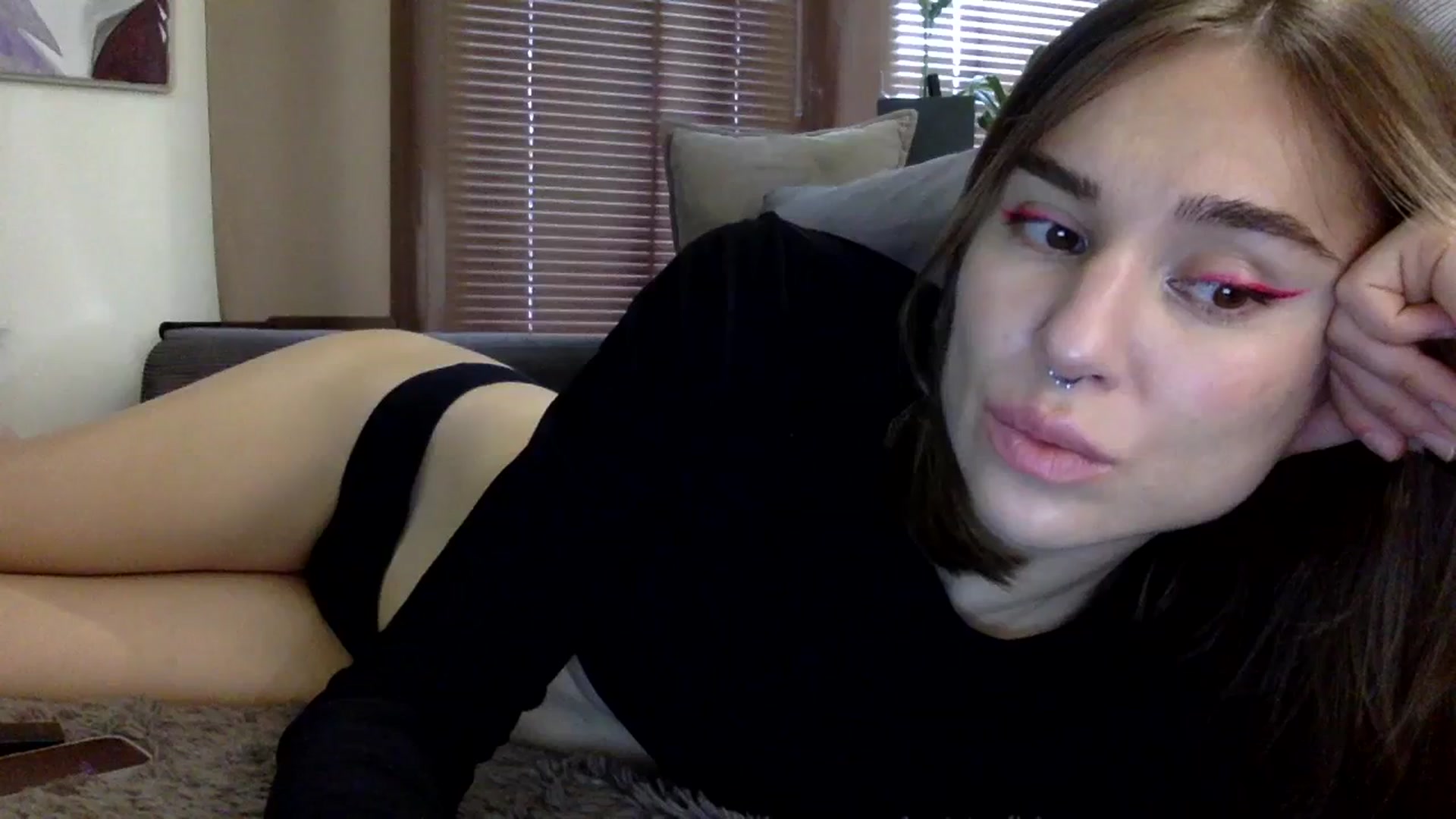 Gallery image thumbnail from EgoisticKitty's myfreecams stream on, 12/09/2023, 10:11 image 5 of 20