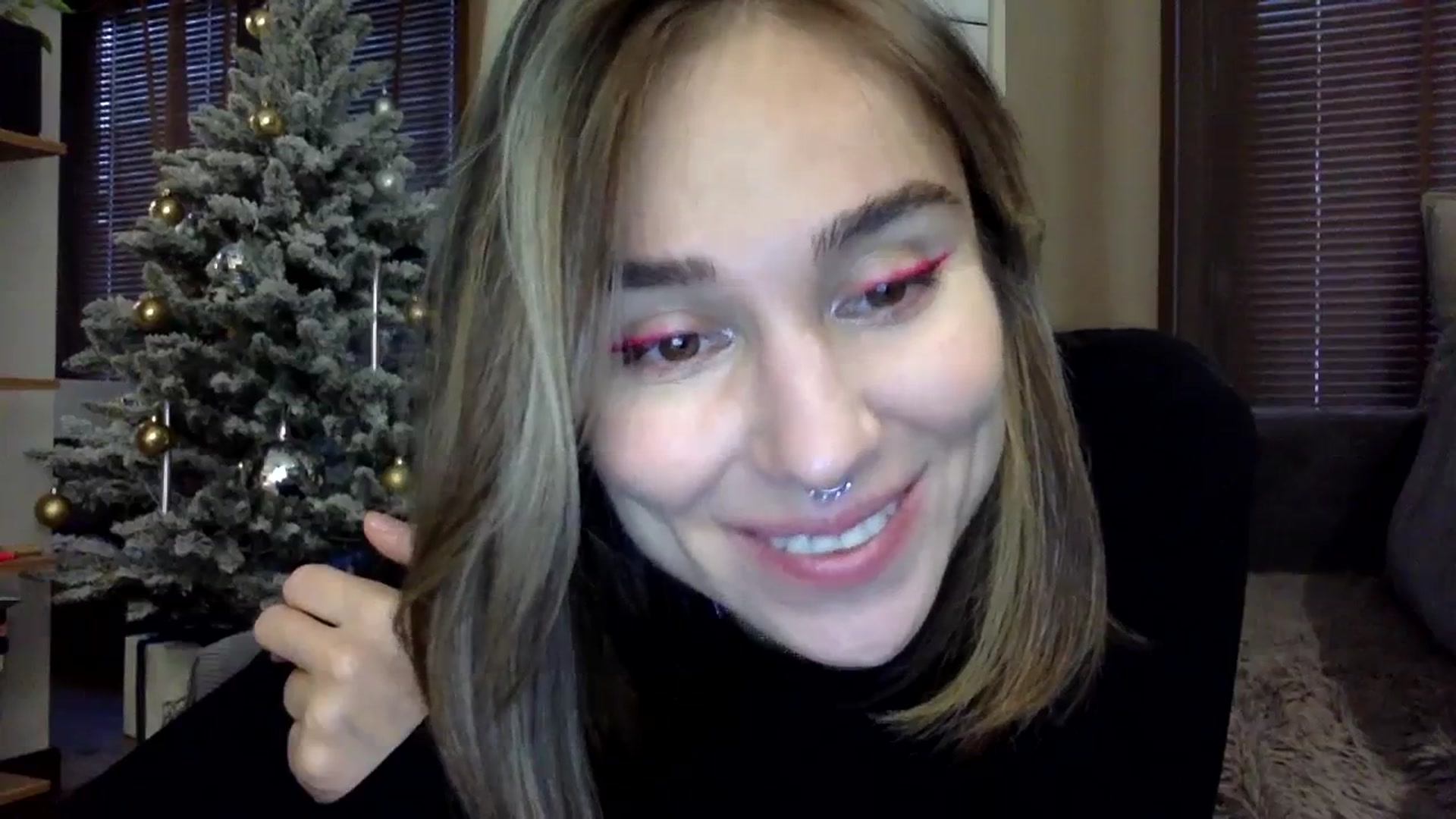 Gallery image thumbnail from EgoisticKitty's myfreecams stream on, 12/09/2023, 11:54 image 11 of 20