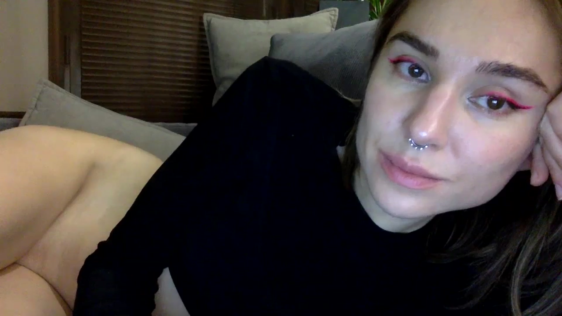Gallery image thumbnail from EgoisticKitty's myfreecams stream on, 12/09/2023, 14:01 image 5 of 20