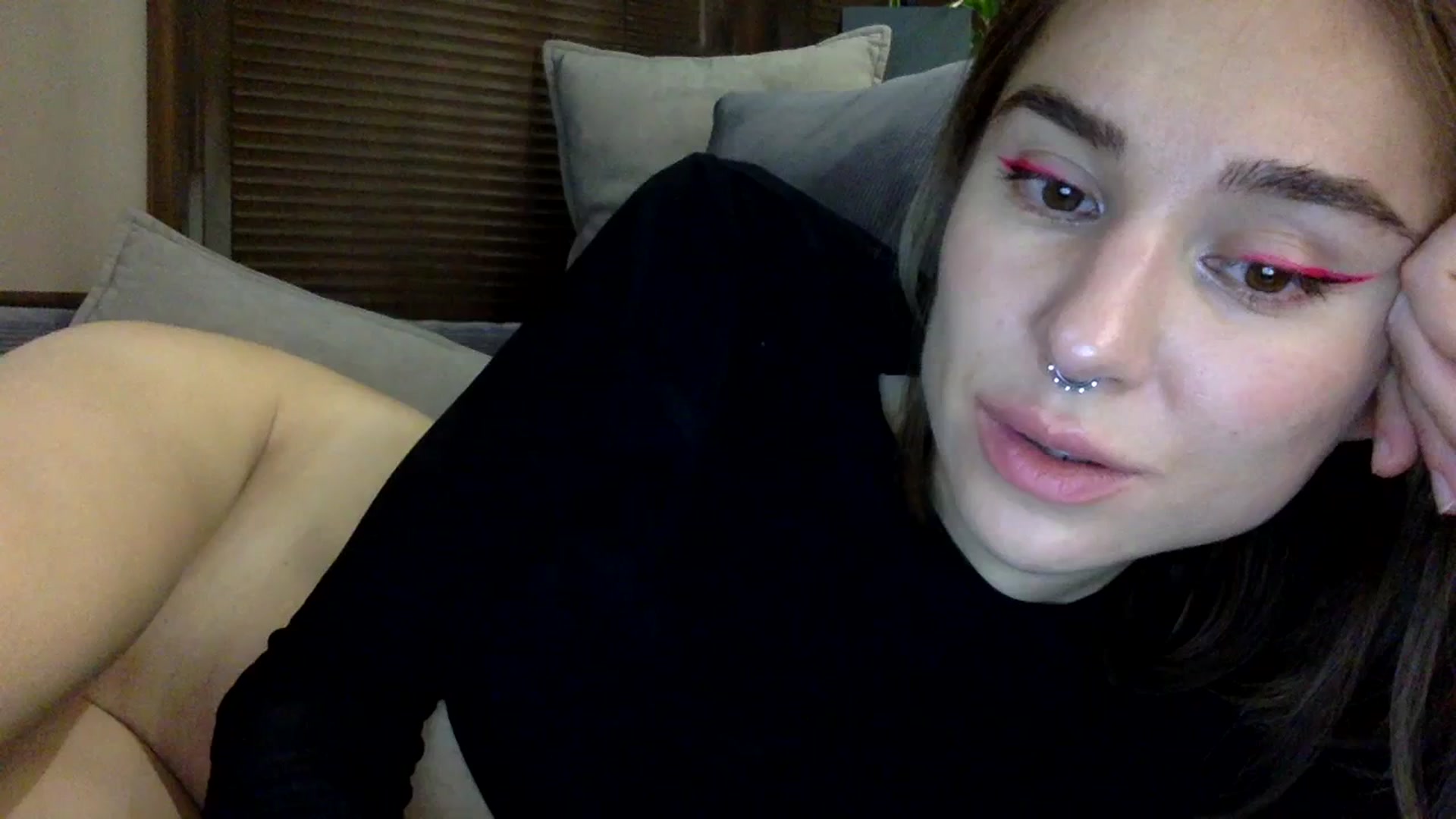 Gallery image thumbnail from EgoisticKitty's myfreecams stream on, 12/09/2023, 14:01 image 6 of 20