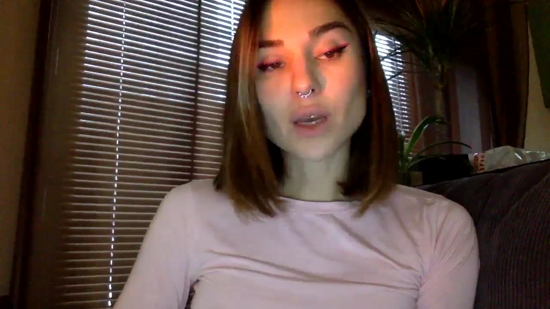 Gallery image thumbnail from EgoisticKitty's myfreecams stream on, 12/10/2023, 10:33 image 17 of 20