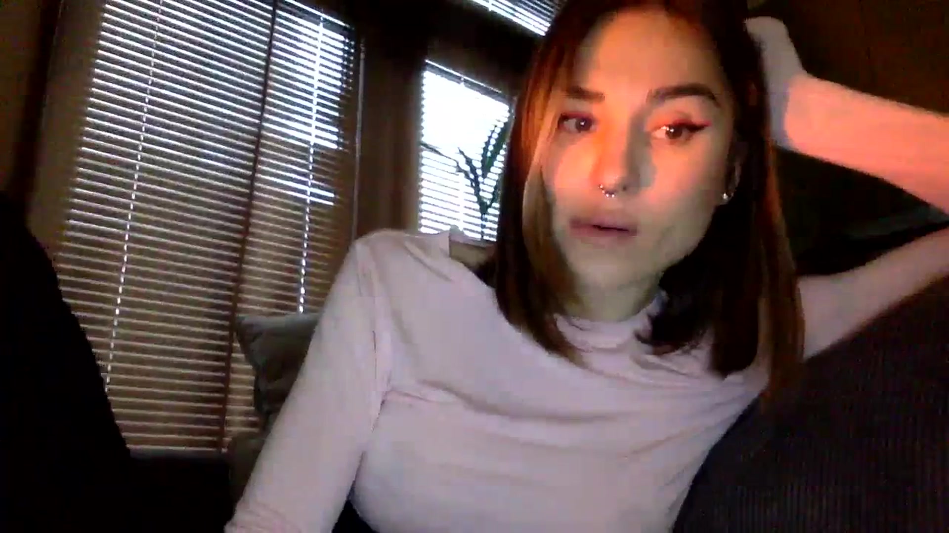 Gallery image thumbnail from EgoisticKitty's myfreecams stream on, 12/10/2023, 10:33 image 11 of 20