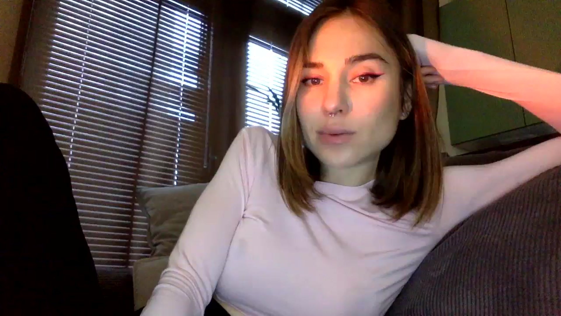 Gallery image thumbnail from EgoisticKitty's myfreecams stream on, 12/10/2023, 10:33 image 13 of 20