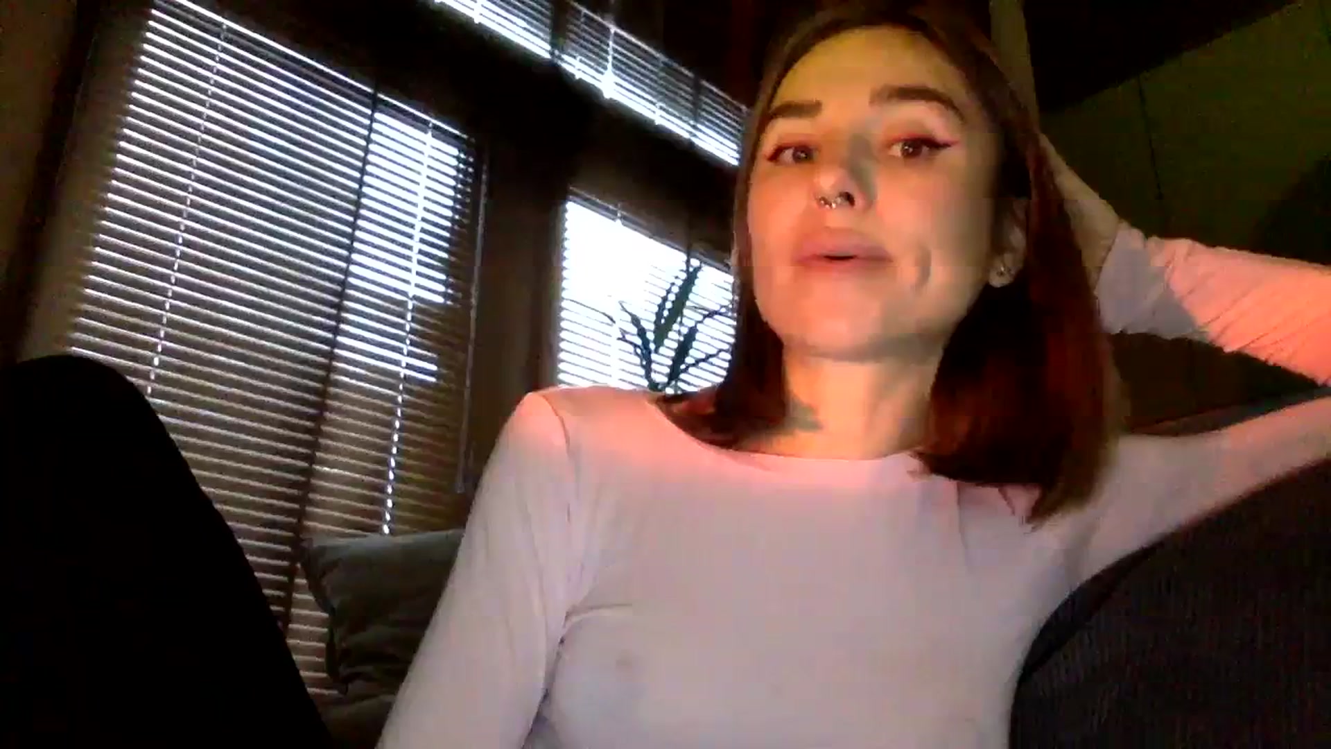 Gallery image thumbnail from EgoisticKitty's myfreecams stream on, 12/10/2023, 10:33 image 5 of 20