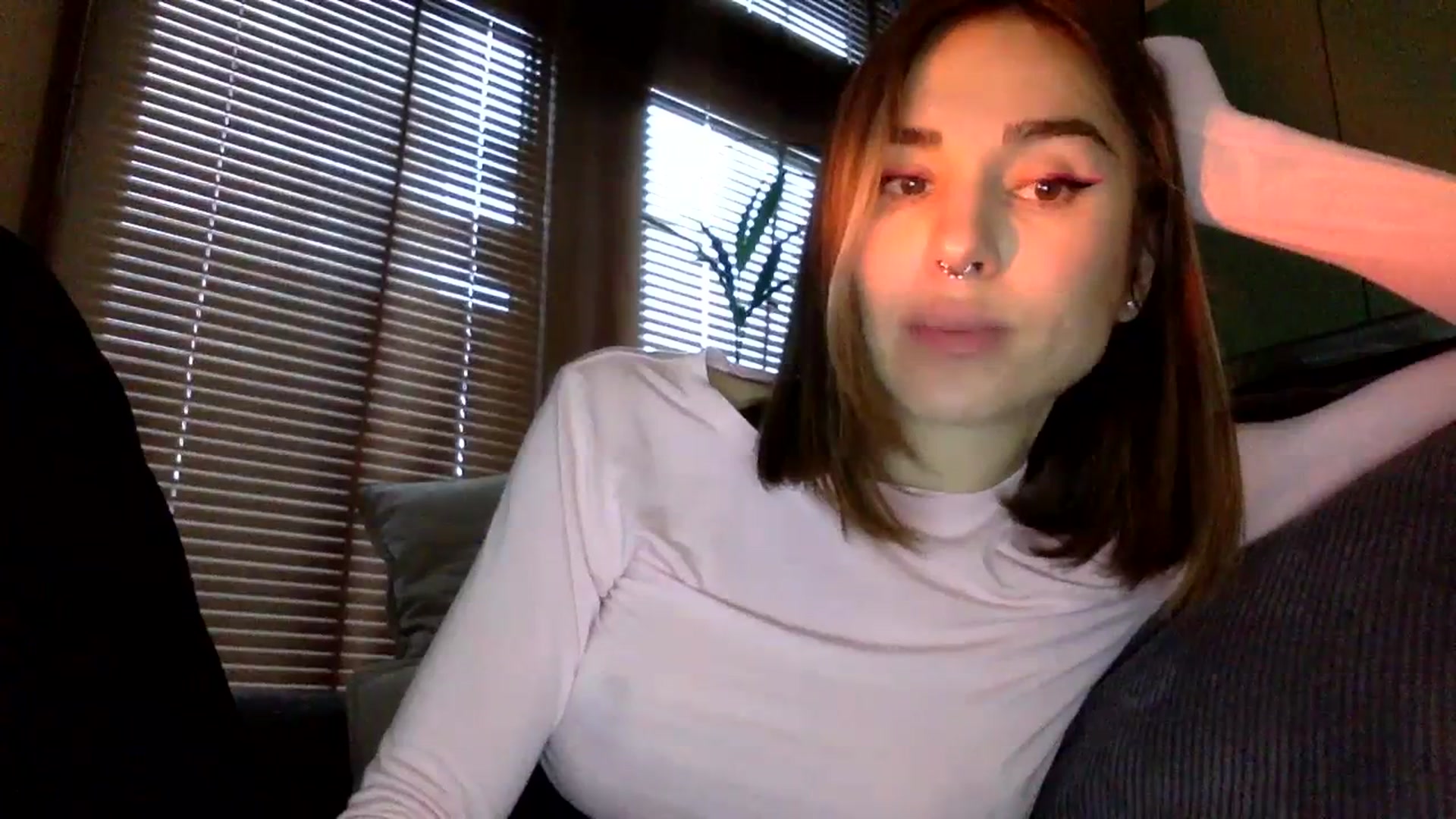 Gallery image thumbnail from EgoisticKitty's myfreecams stream on, 12/10/2023, 10:33 image 12 of 20