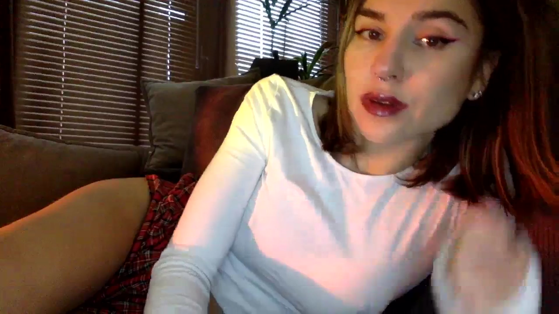 Gallery image thumbnail from EgoisticKitty's myfreecams stream on, 12/11/2023, 10:23 image 19 of 20
