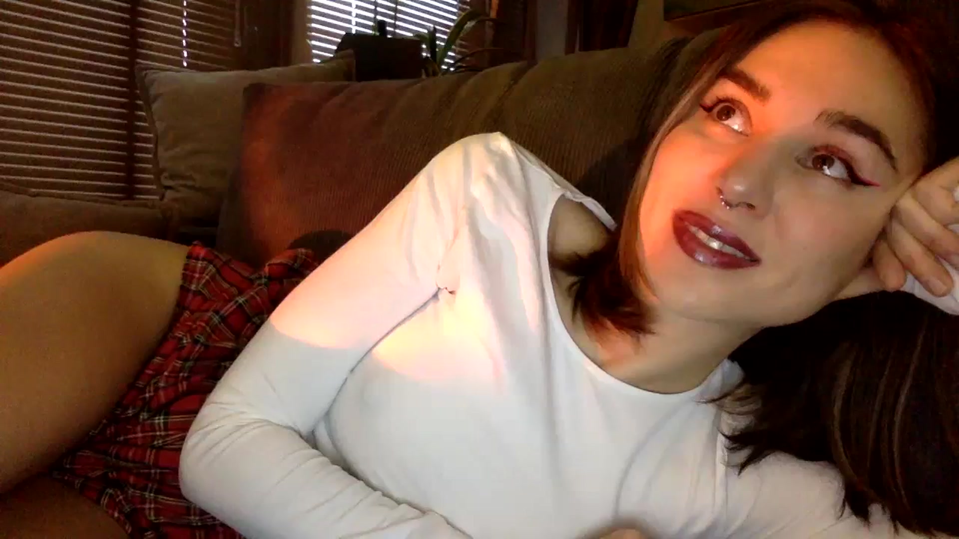 Gallery image thumbnail from EgoisticKitty's myfreecams stream on, 12/11/2023, 10:38 image 2 of 20