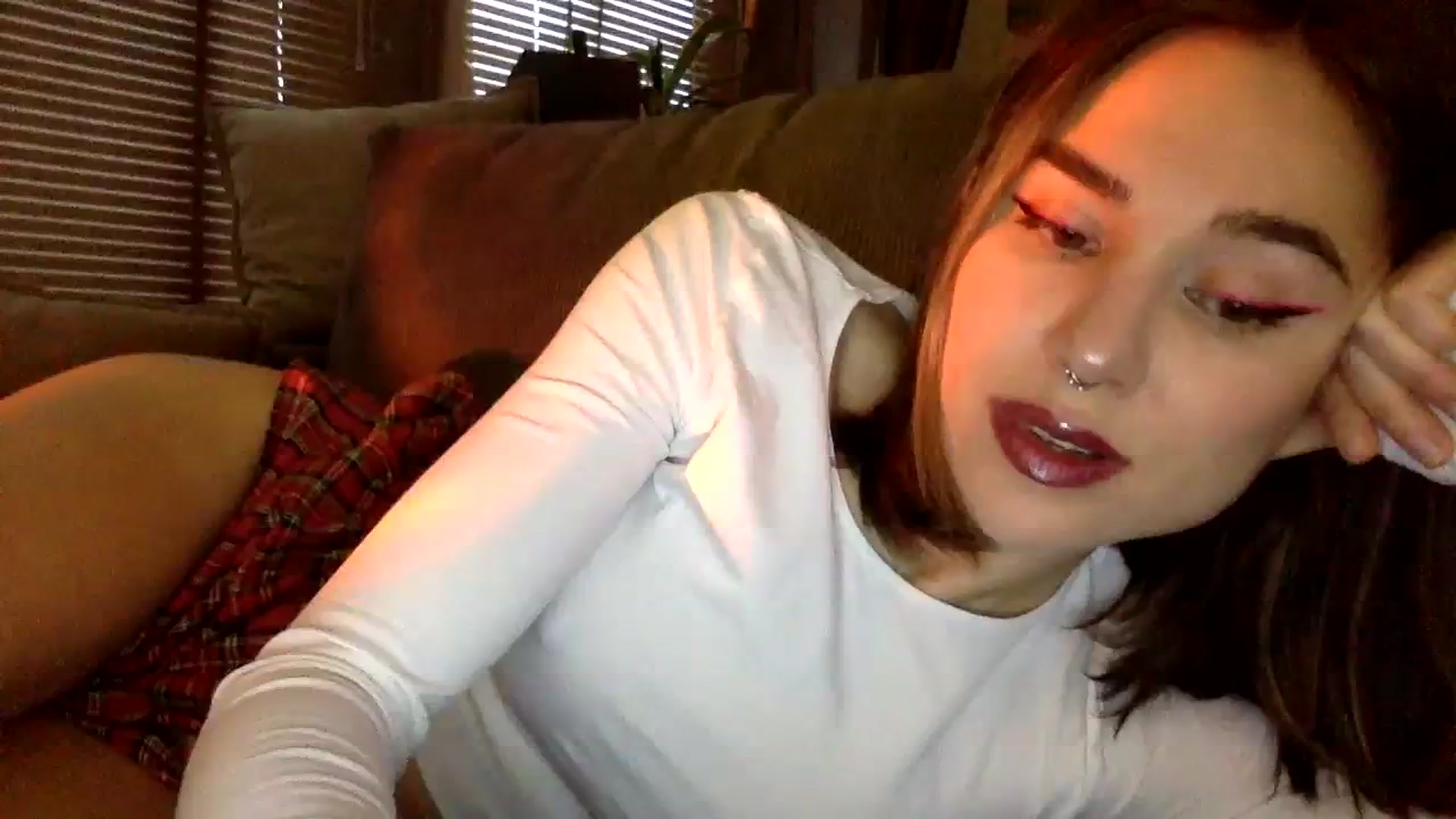 Gallery image thumbnail from EgoisticKitty's myfreecams stream on, 12/11/2023, 10:38 image 1 of 20