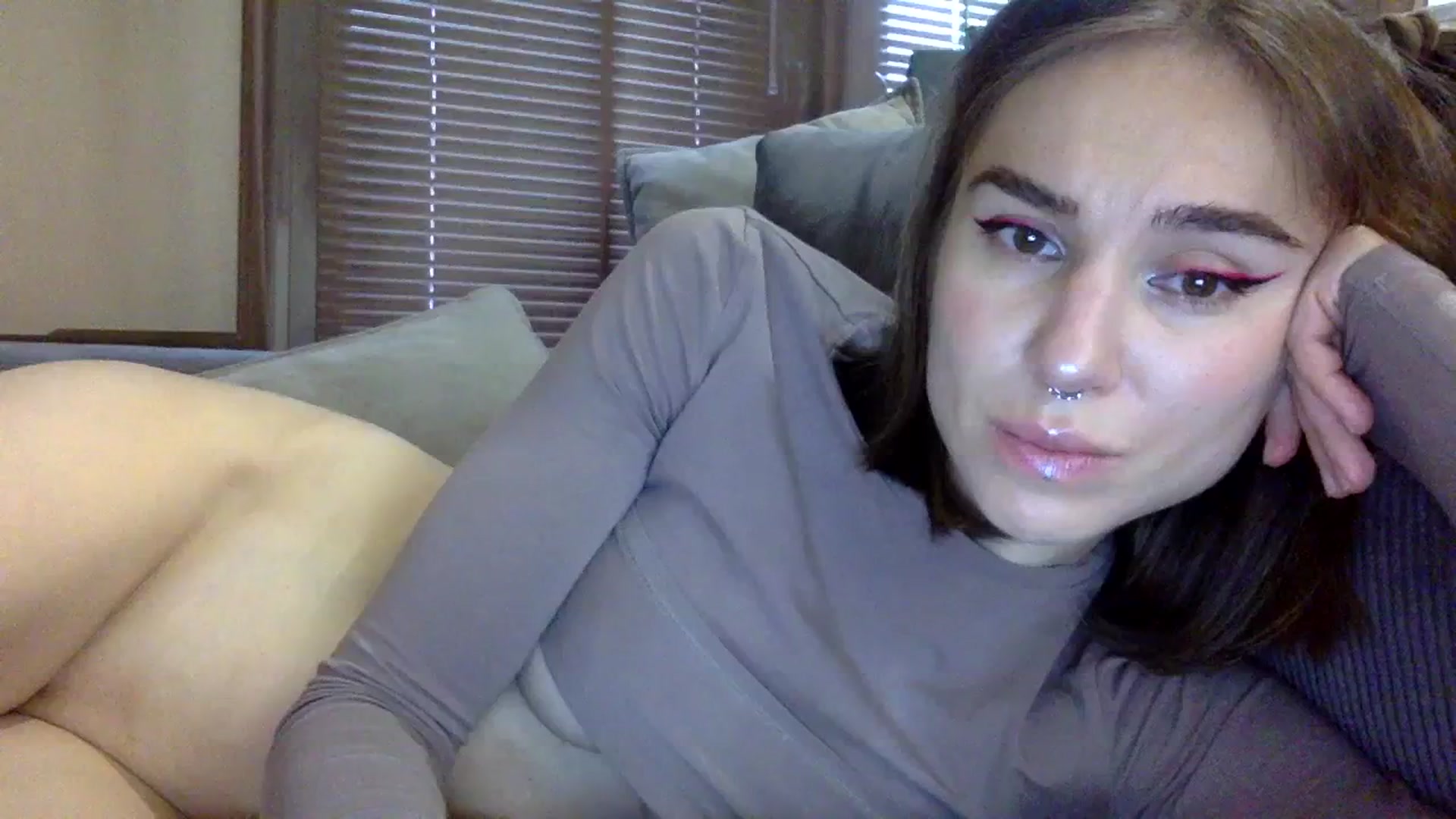 Gallery image thumbnail from EgoisticKitty's myfreecams stream on, 12/12/2023, 11:48 image 5 of 20