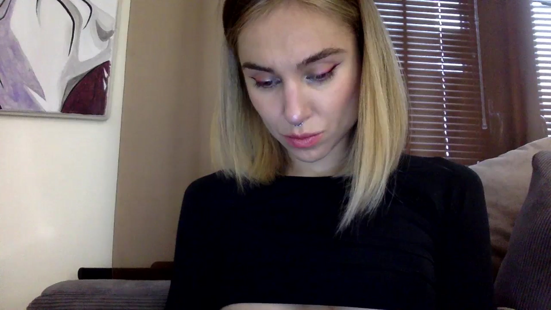 Gallery image thumbnail from EgoisticKitty's myfreecams stream on, 12/13/2023, 10:25 image 8 of 20