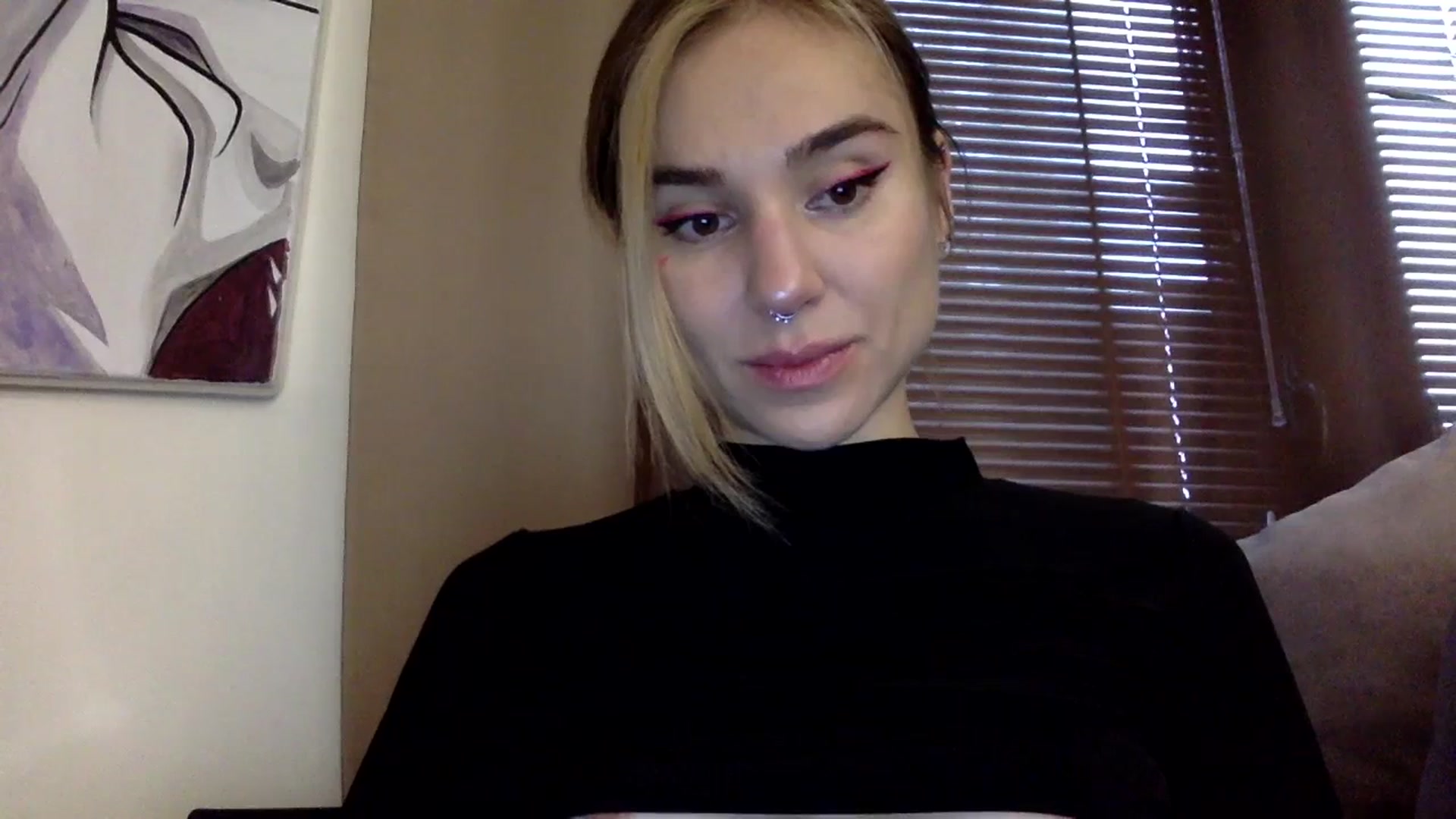 Gallery image thumbnail from EgoisticKitty's myfreecams stream on, 12/14/2023, 08:14 image 6 of 20