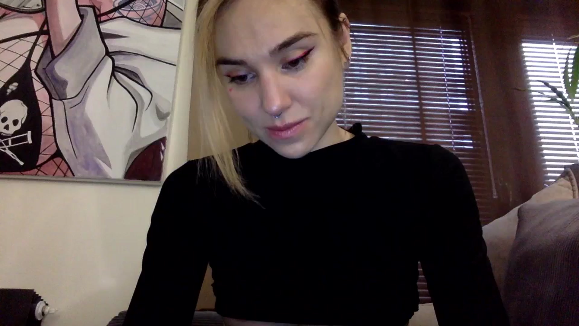Gallery image thumbnail from EgoisticKitty's myfreecams stream on, 12/14/2023, 08:14 image 1 of 20