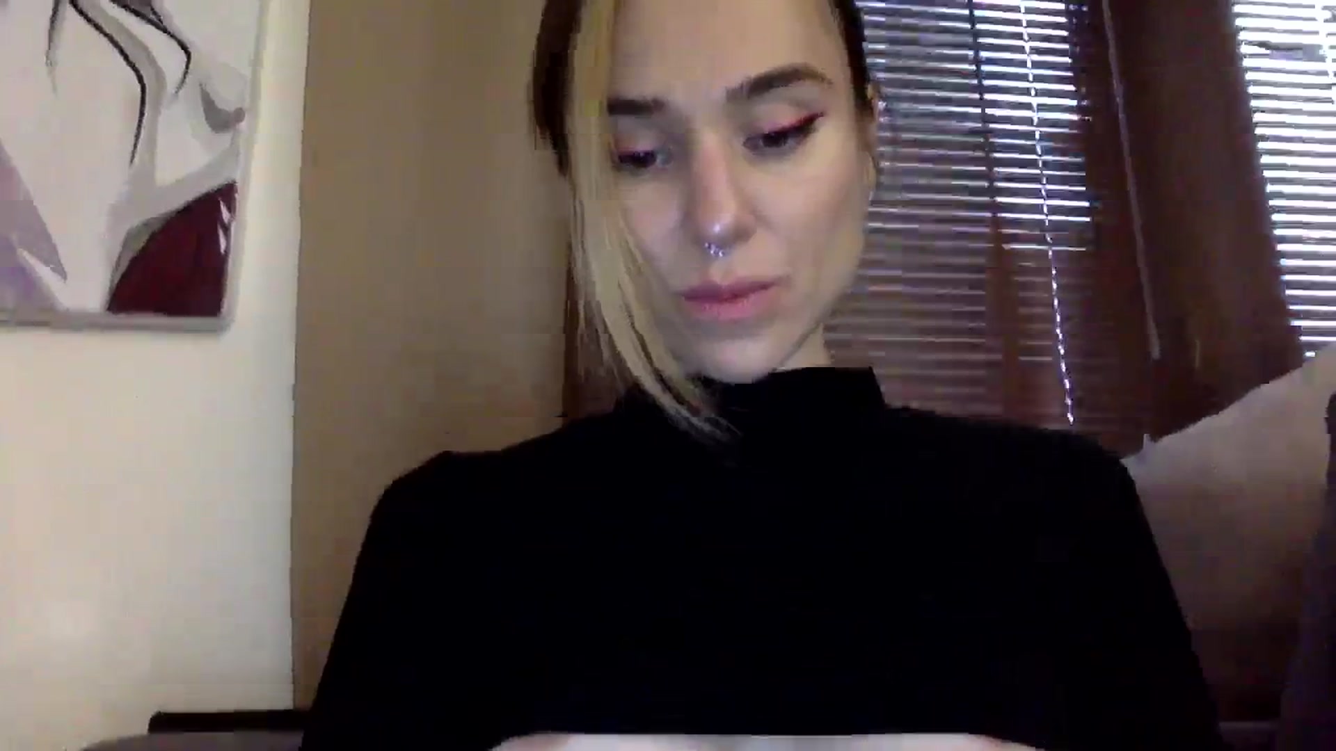 Gallery image thumbnail from EgoisticKitty's myfreecams stream on, 12/14/2023, 08:14 image 15 of 20