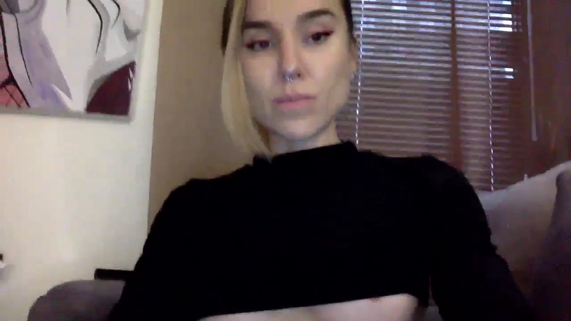 Gallery image thumbnail from EgoisticKitty's myfreecams stream on, 12/14/2023, 08:42 image 14 of 20