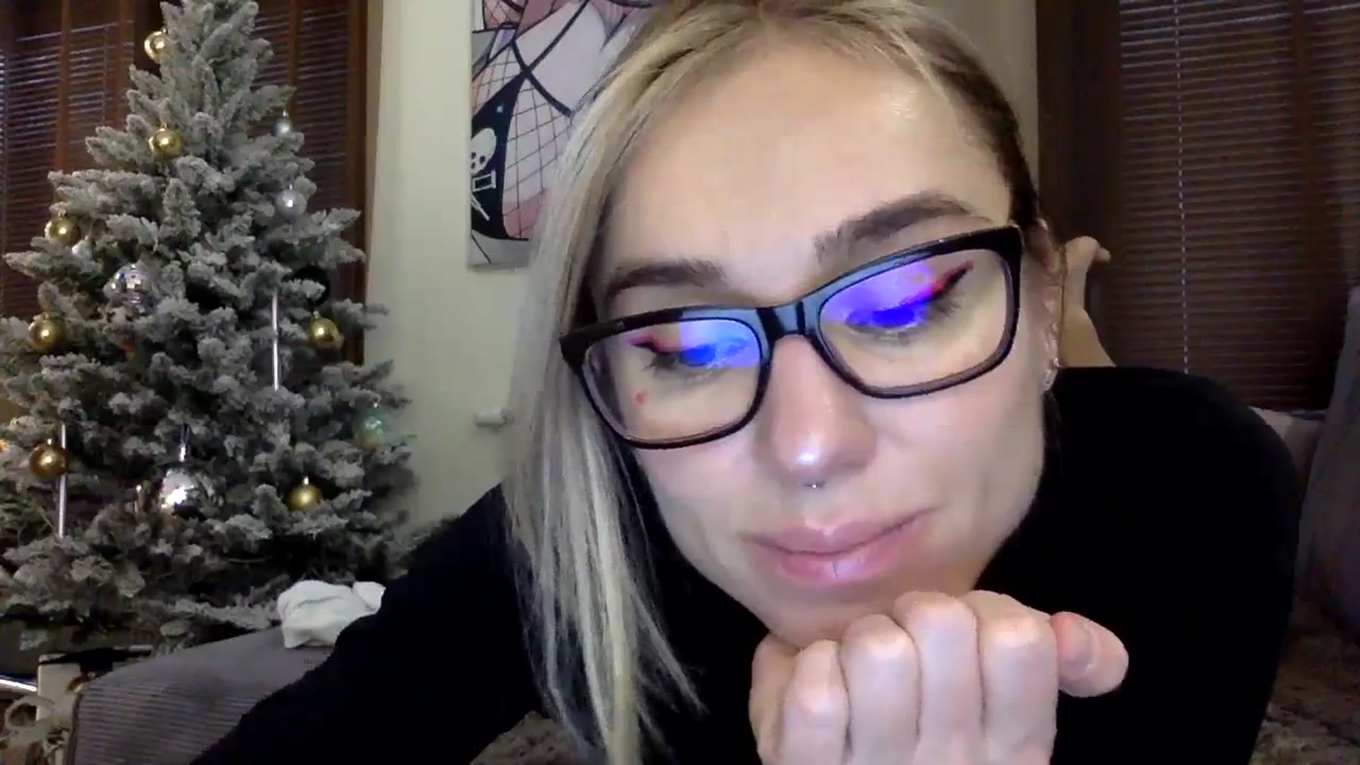 Gallery image thumbnail from EgoisticKitty's myfreecams stream on, 12/14/2023, 11:40 image 2 of 20