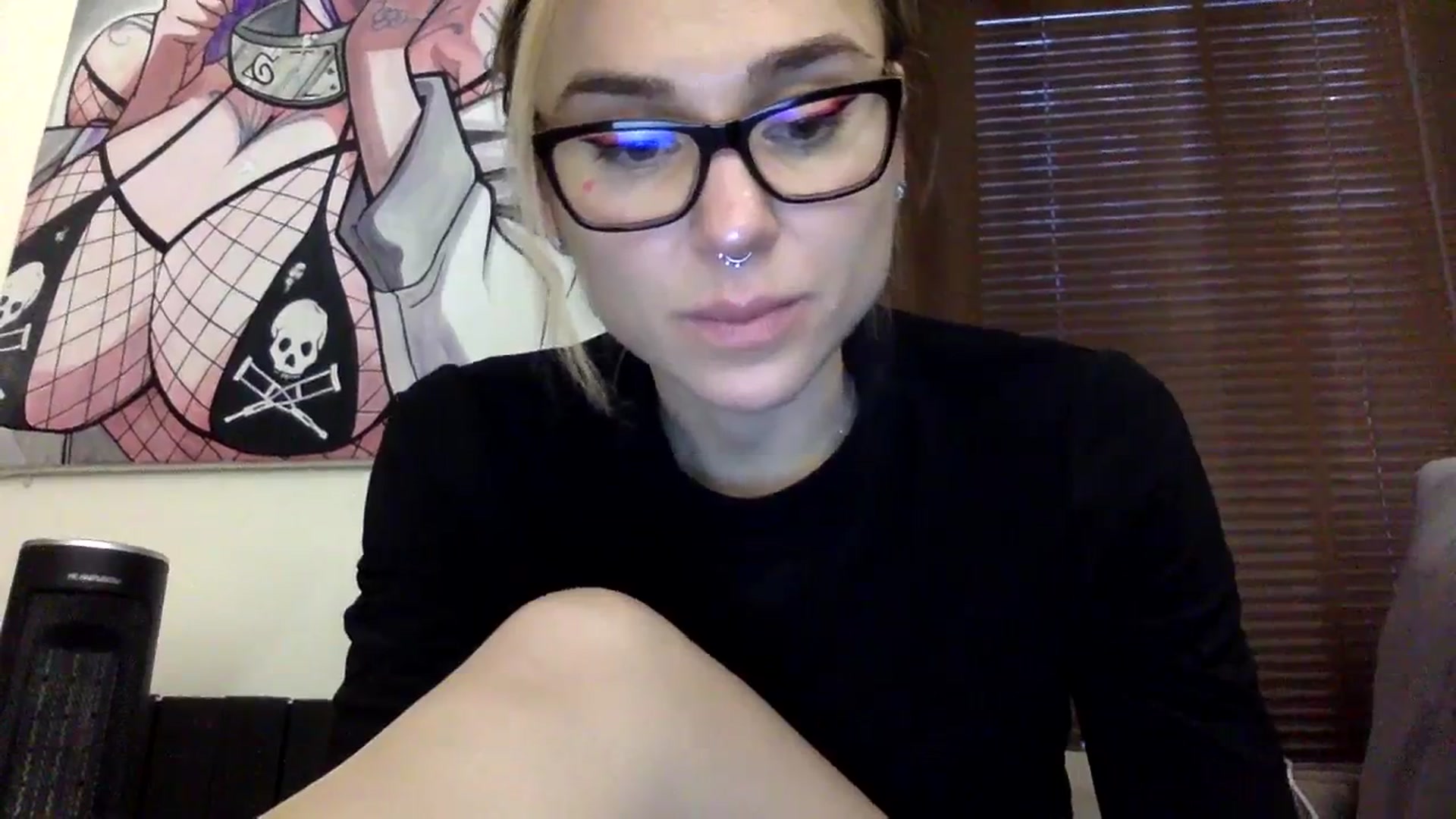 Gallery image thumbnail from EgoisticKitty's myfreecams stream on, 12/14/2023, 12:38 image 14 of 20