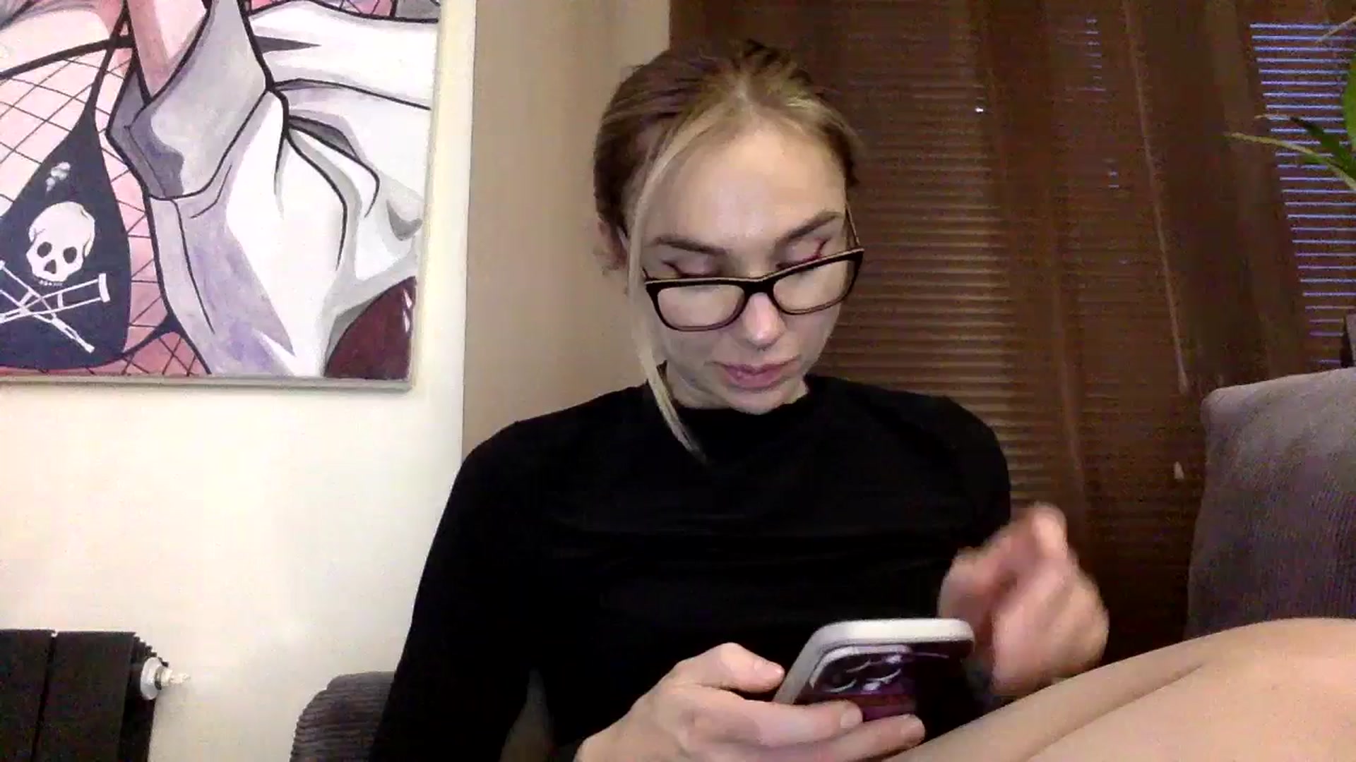 Gallery image thumbnail from EgoisticKitty's myfreecams stream on, 12/14/2023, 13:15 image 6 of 20