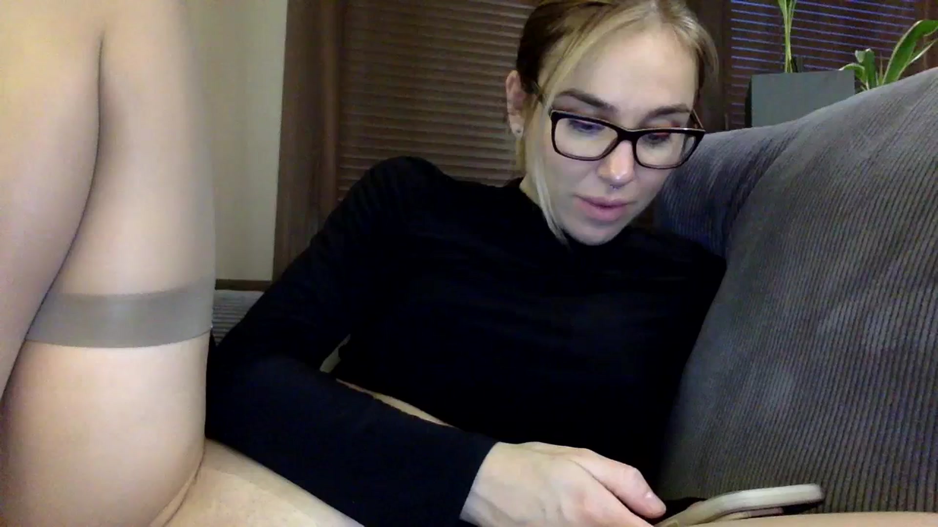 Gallery image thumbnail from EgoisticKitty's myfreecams stream on, 12/14/2023, 13:15 image 15 of 20
