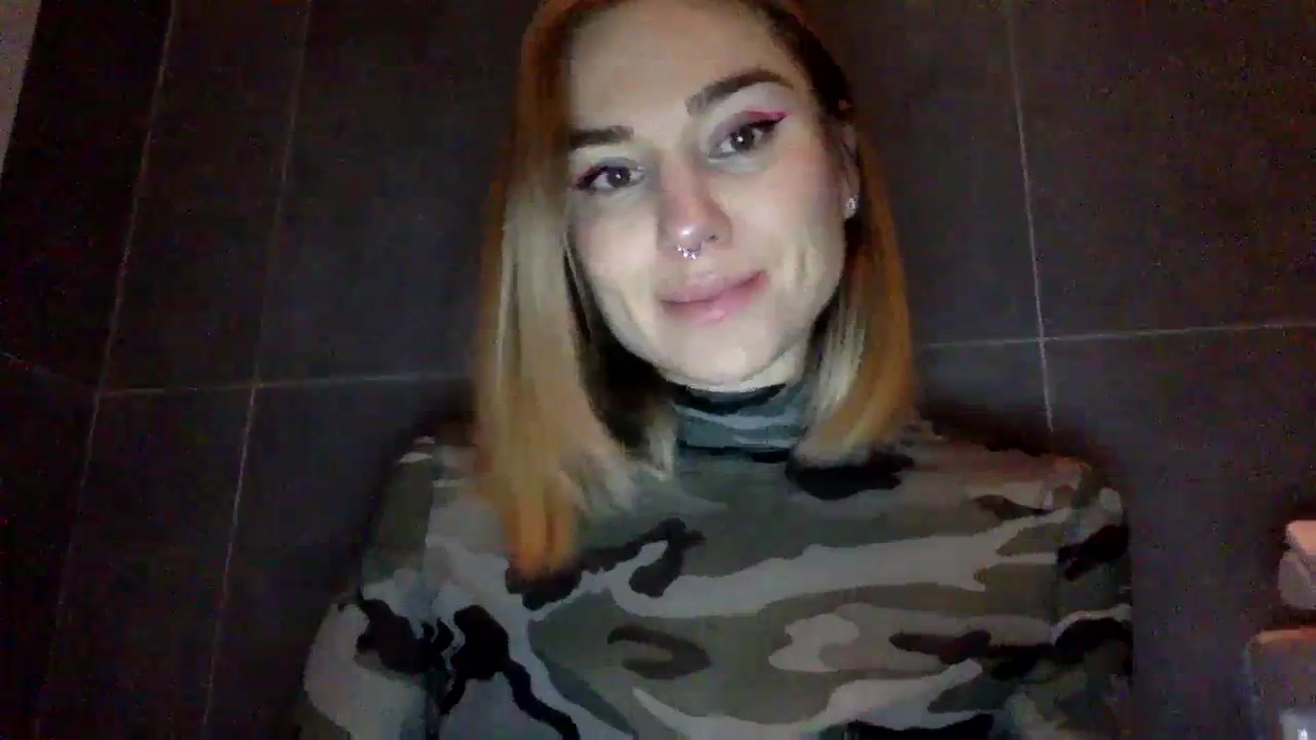 Gallery image thumbnail from EgoisticKitty's myfreecams stream on, 12/15/2023, 10:17 image 19 of 20