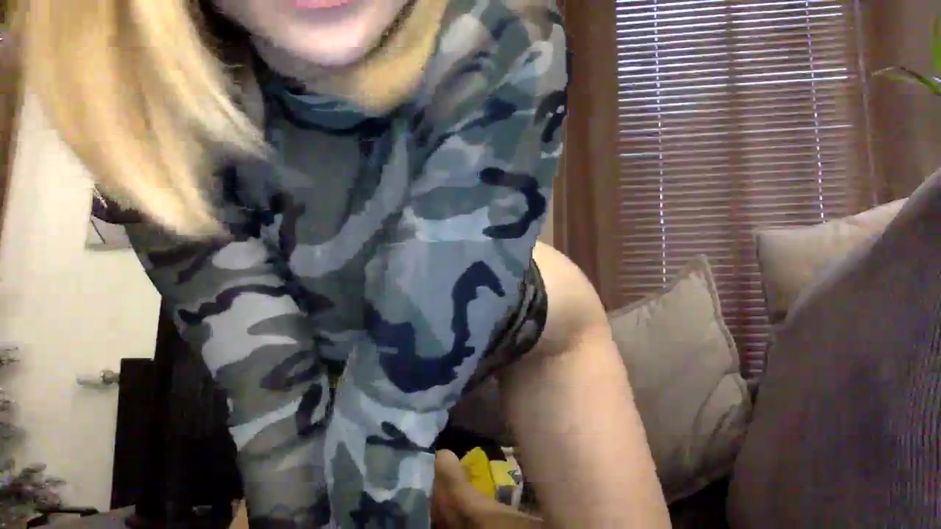 Gallery image thumbnail from EgoisticKitty's myfreecams stream on, 12/15/2023, 10:45 image 3 of 20