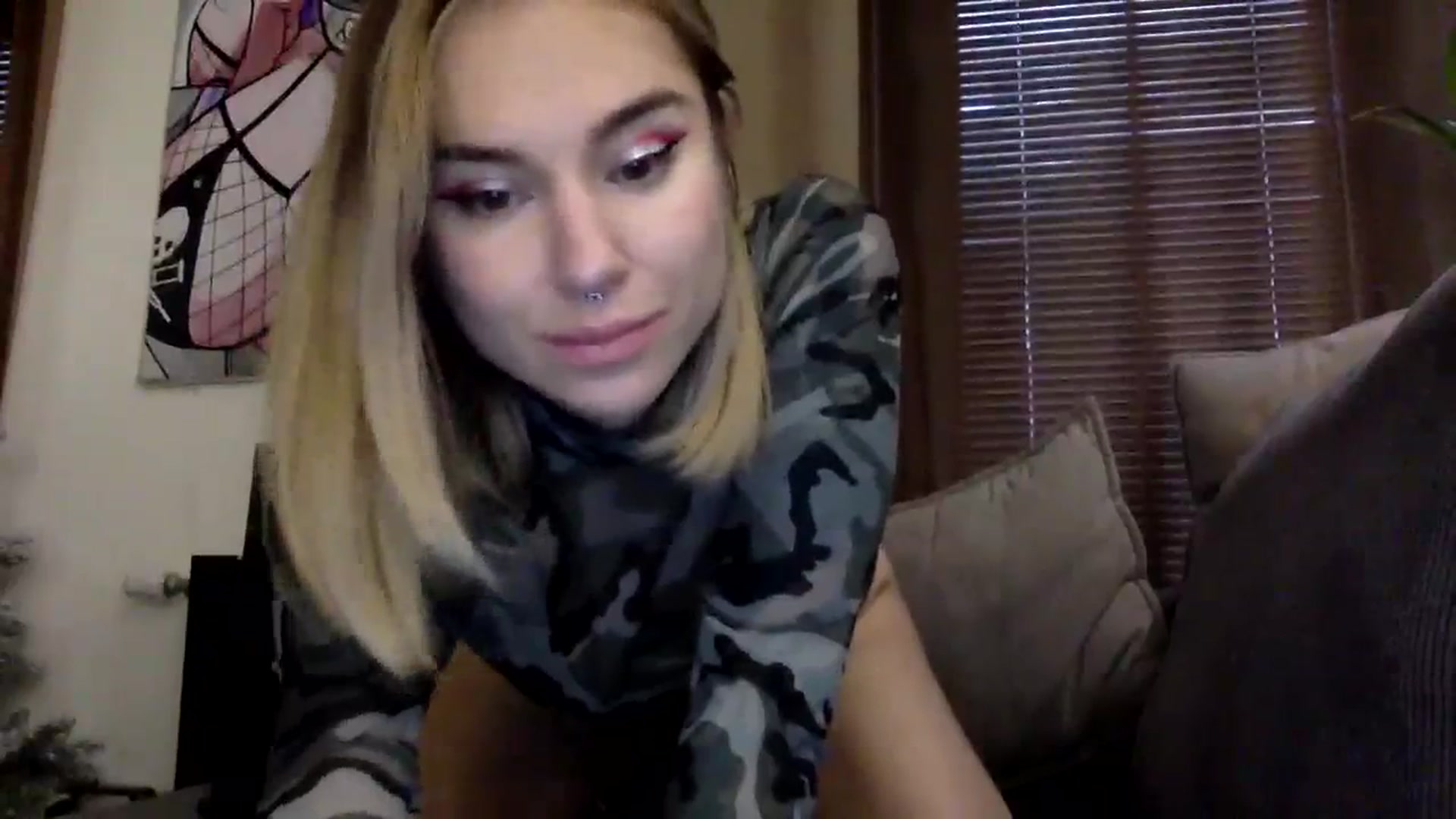 Gallery image thumbnail from EgoisticKitty's myfreecams stream on, 12/15/2023, 10:45 image 2 of 20