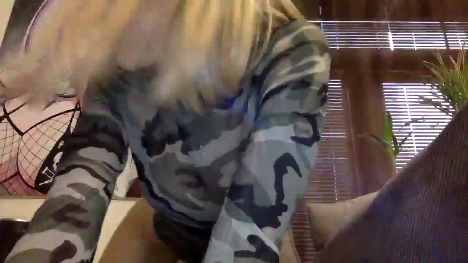 Gallery image thumbnail from EgoisticKitty's myfreecams stream on, 12/15/2023, 10:45 image 1 of 20