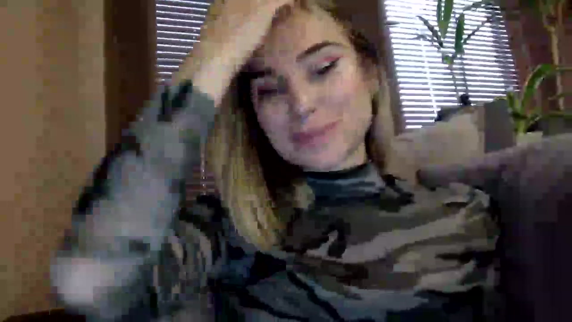 Gallery image thumbnail from EgoisticKitty's myfreecams stream on, 12/15/2023, 11:30 image 13 of 20