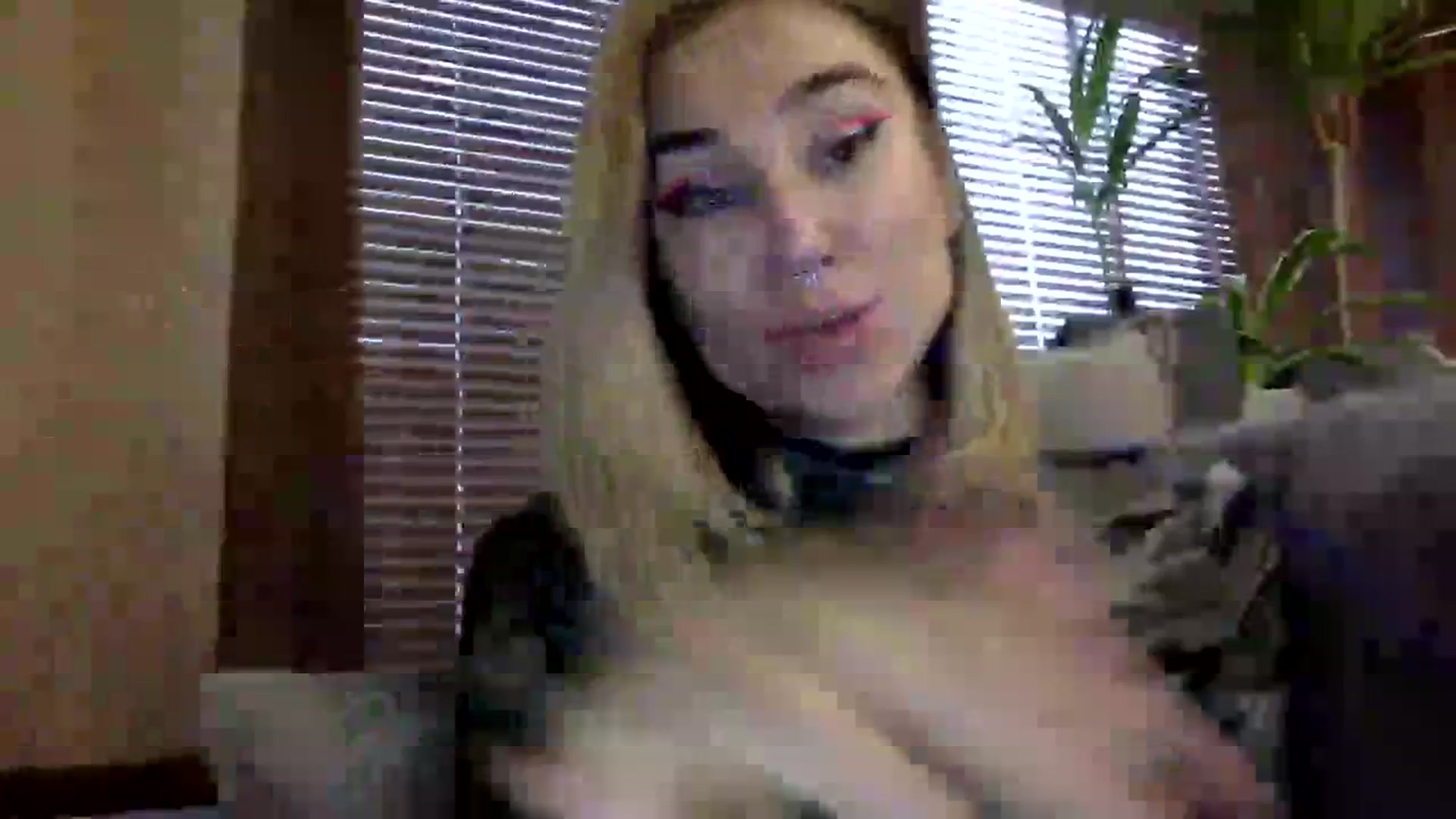 Gallery image thumbnail from EgoisticKitty's myfreecams stream on, 12/15/2023, 11:30 image 8 of 20
