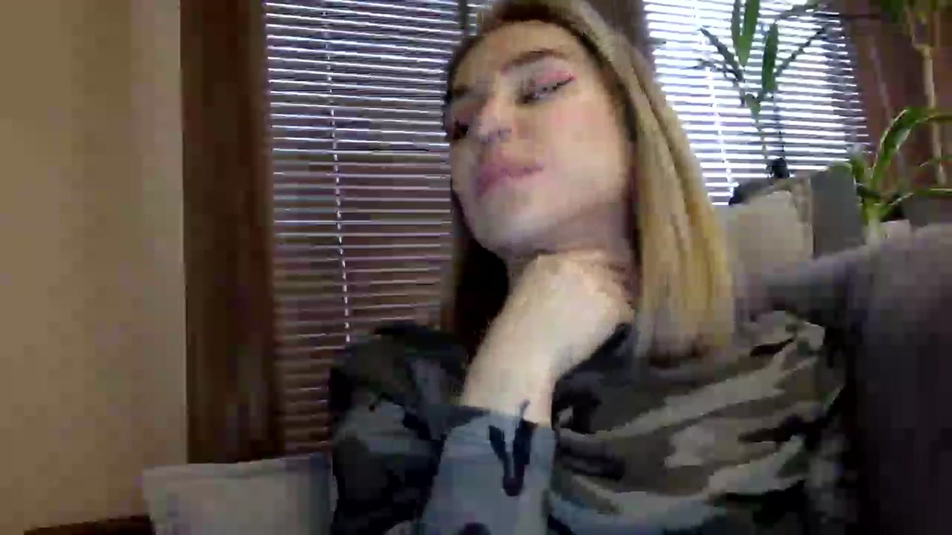 Gallery image thumbnail from EgoisticKitty's myfreecams stream on, 12/15/2023, 11:30 image 17 of 20