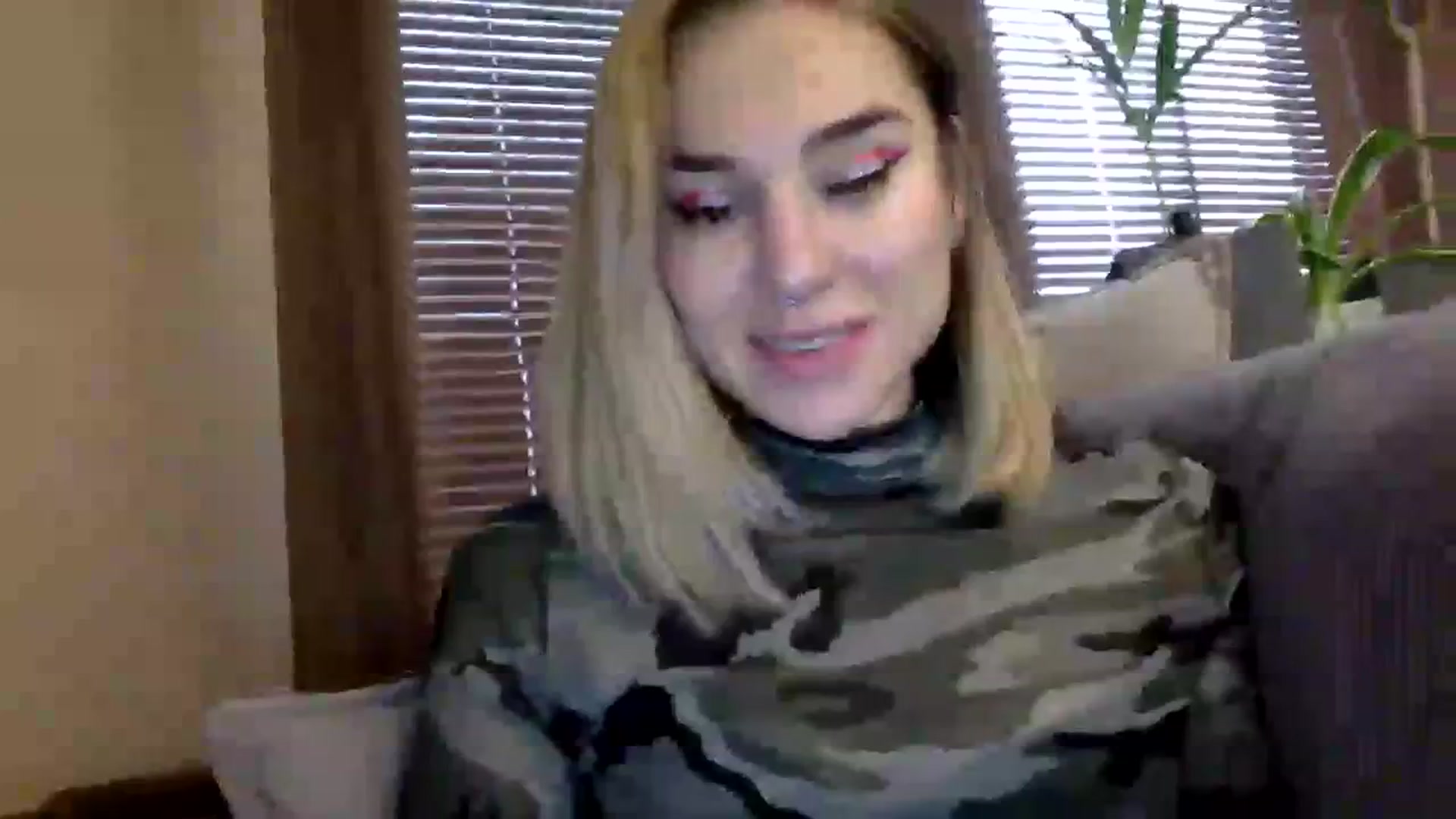 Gallery image thumbnail from EgoisticKitty's myfreecams stream on, 12/15/2023, 11:30 image 10 of 20