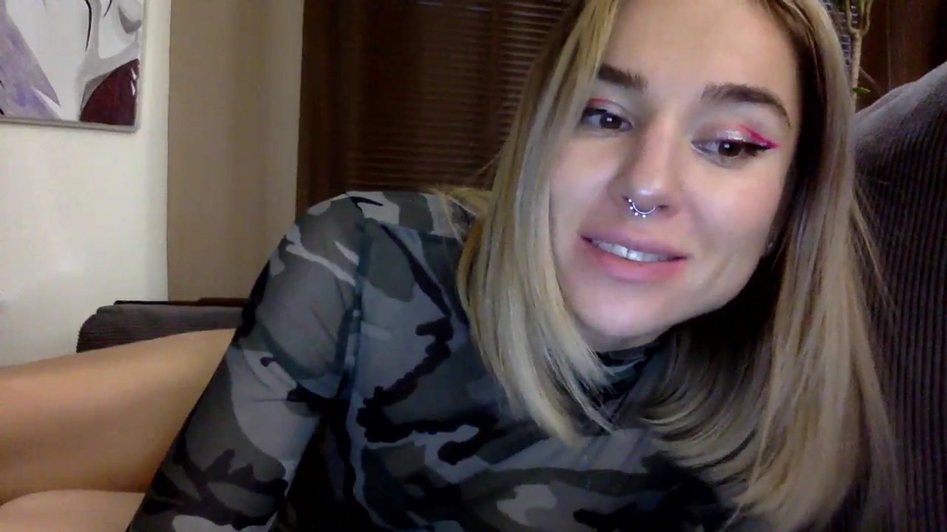 Gallery image thumbnail from EgoisticKitty's myfreecams stream on, 12/15/2023, 13:20 image 19 of 20