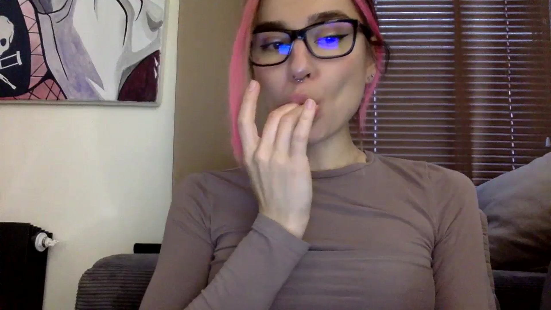 Gallery image thumbnail from EgoisticKitty's myfreecams stream on, 12/16/2023, 10:52 image 17 of 20