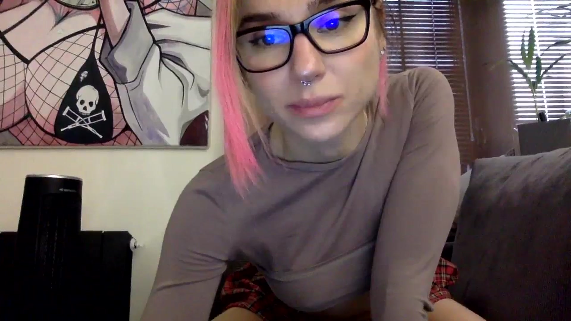 Gallery image thumbnail from EgoisticKitty's myfreecams stream on, 12/16/2023, 10:52 image 7 of 20
