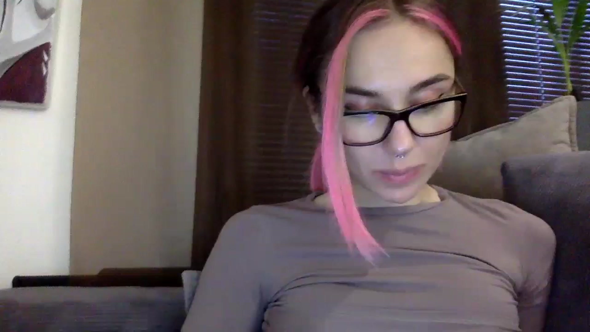 Gallery image thumbnail from EgoisticKitty's myfreecams stream on, 12/16/2023, 13:03 image 20 of 20
