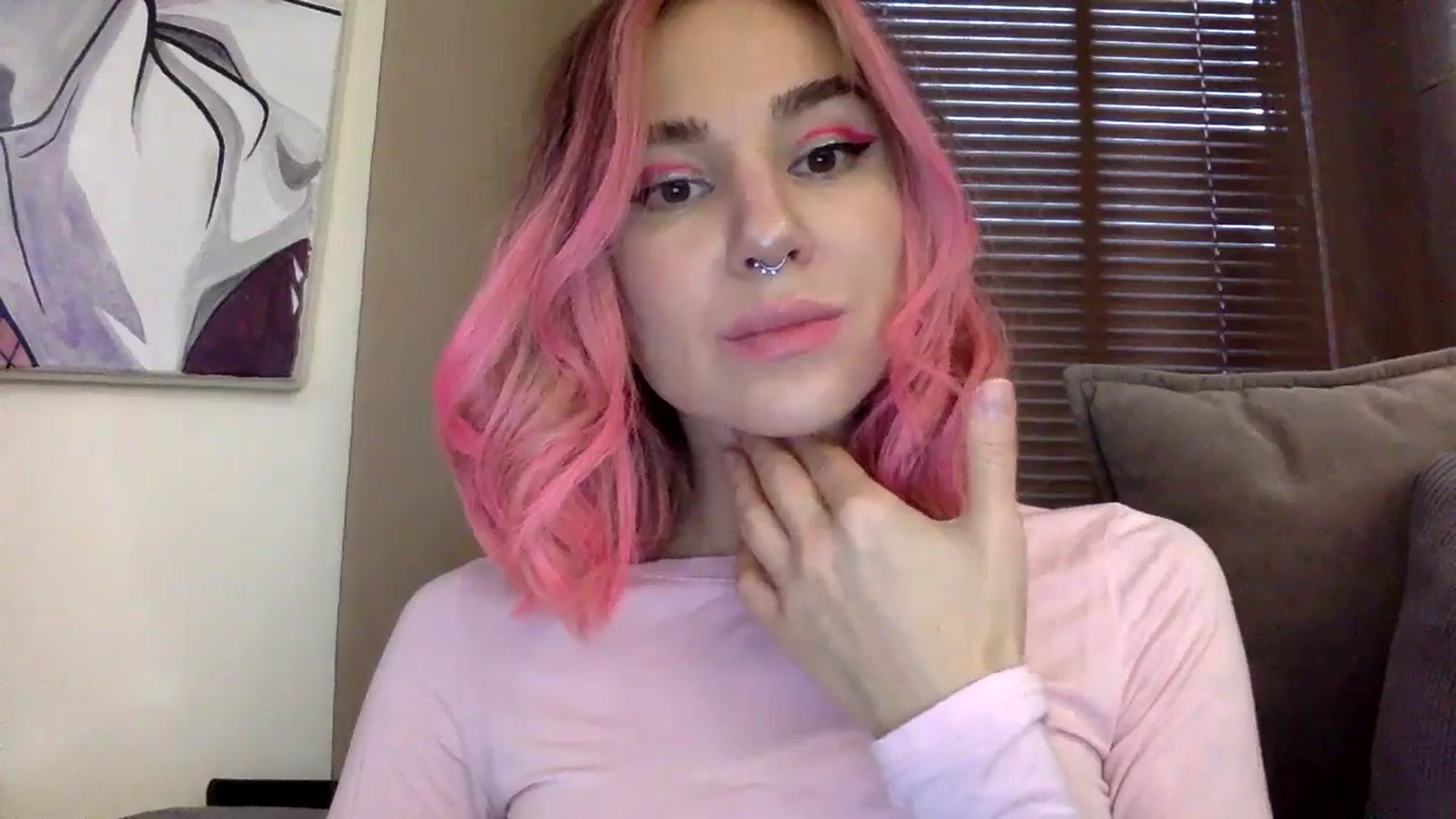Gallery image thumbnail from EgoisticKitty's myfreecams stream on, 12/17/2023, 08:44 image 11 of 20