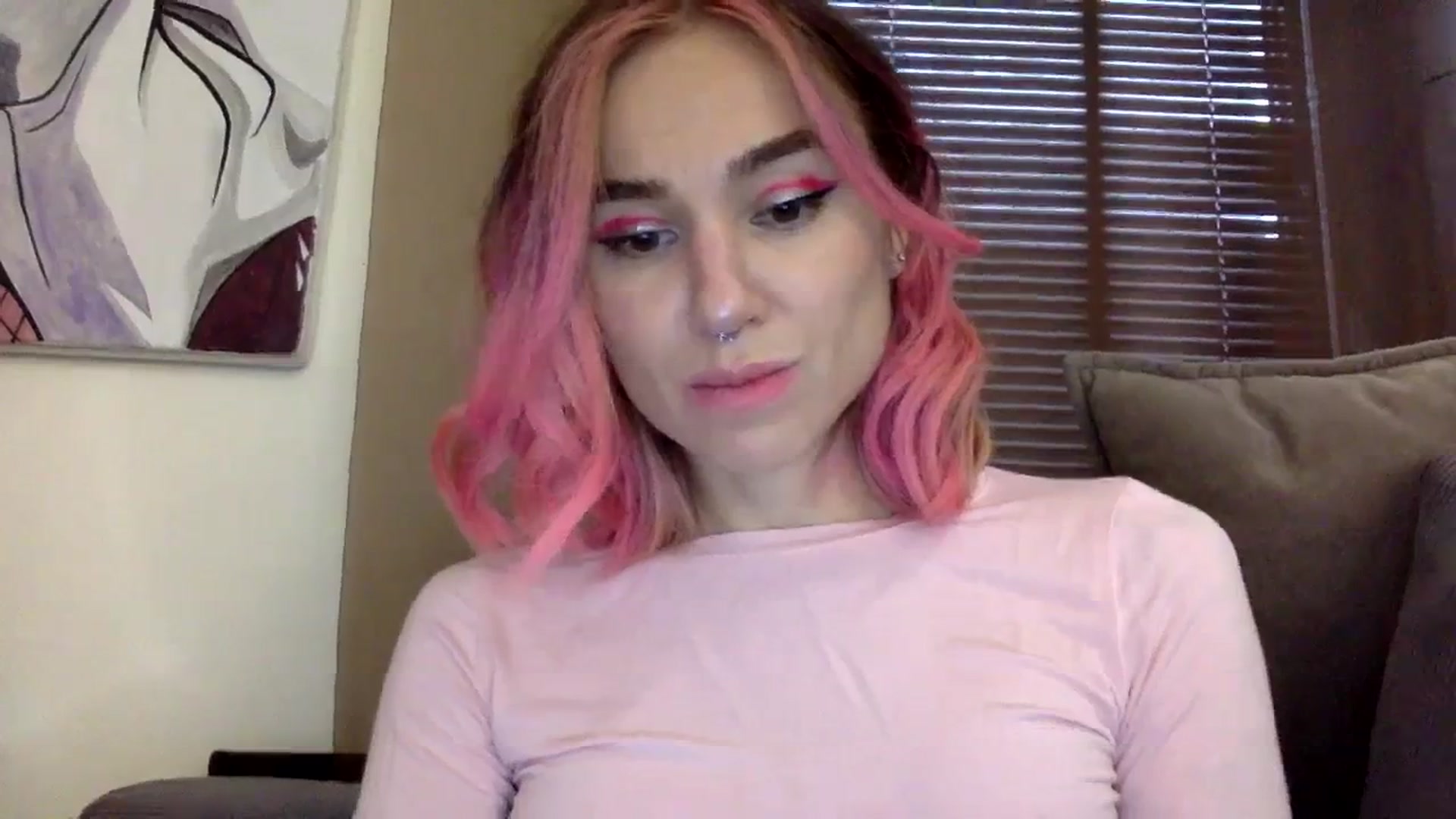 Gallery image thumbnail from EgoisticKitty's myfreecams stream on, 12/17/2023, 08:44 image 16 of 20