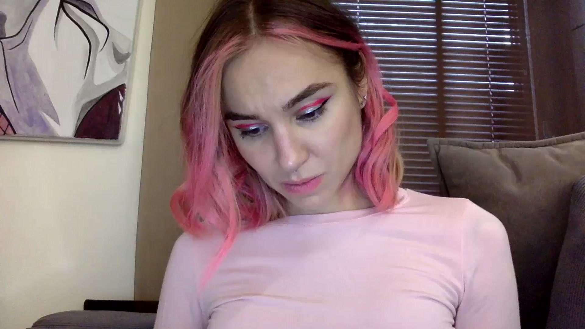 Gallery image thumbnail from EgoisticKitty's myfreecams stream on, 12/17/2023, 08:44 image 17 of 20