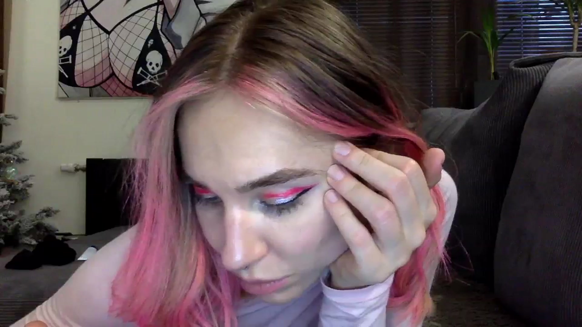 Gallery image thumbnail from EgoisticKitty's myfreecams stream on, 12/17/2023, 12:46 image 4 of 20