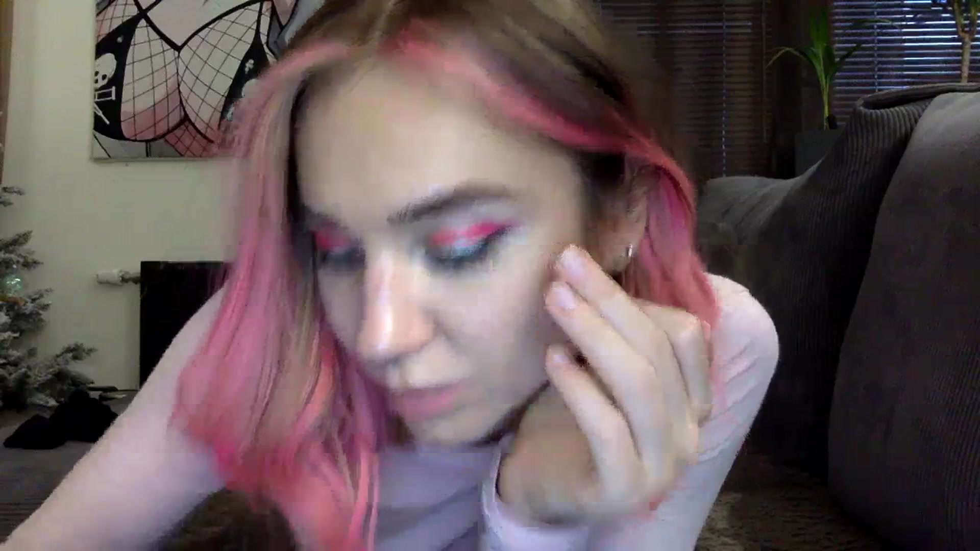 Gallery image thumbnail from EgoisticKitty's myfreecams stream on, 12/17/2023, 12:46 image 2 of 20