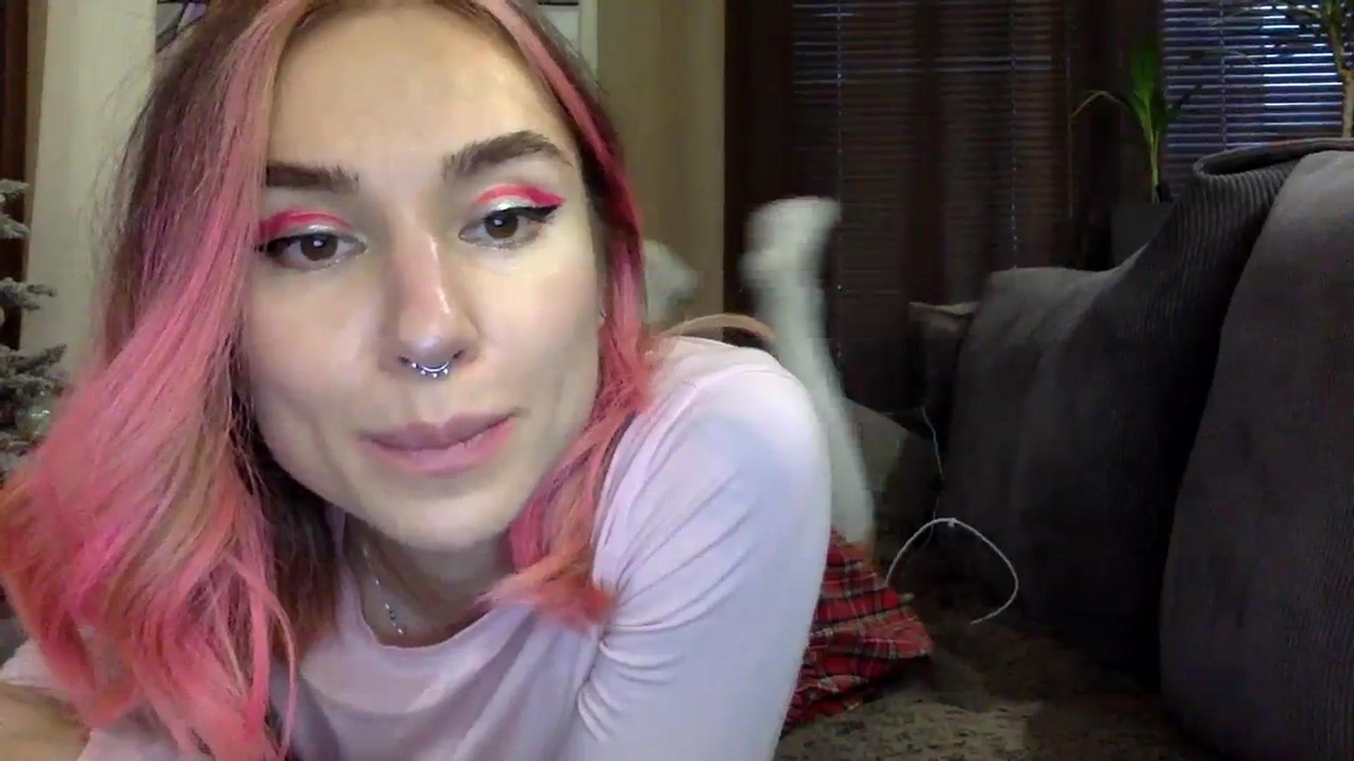 Gallery image thumbnail from EgoisticKitty's myfreecams stream on, 12/17/2023, 12:46 image 5 of 20