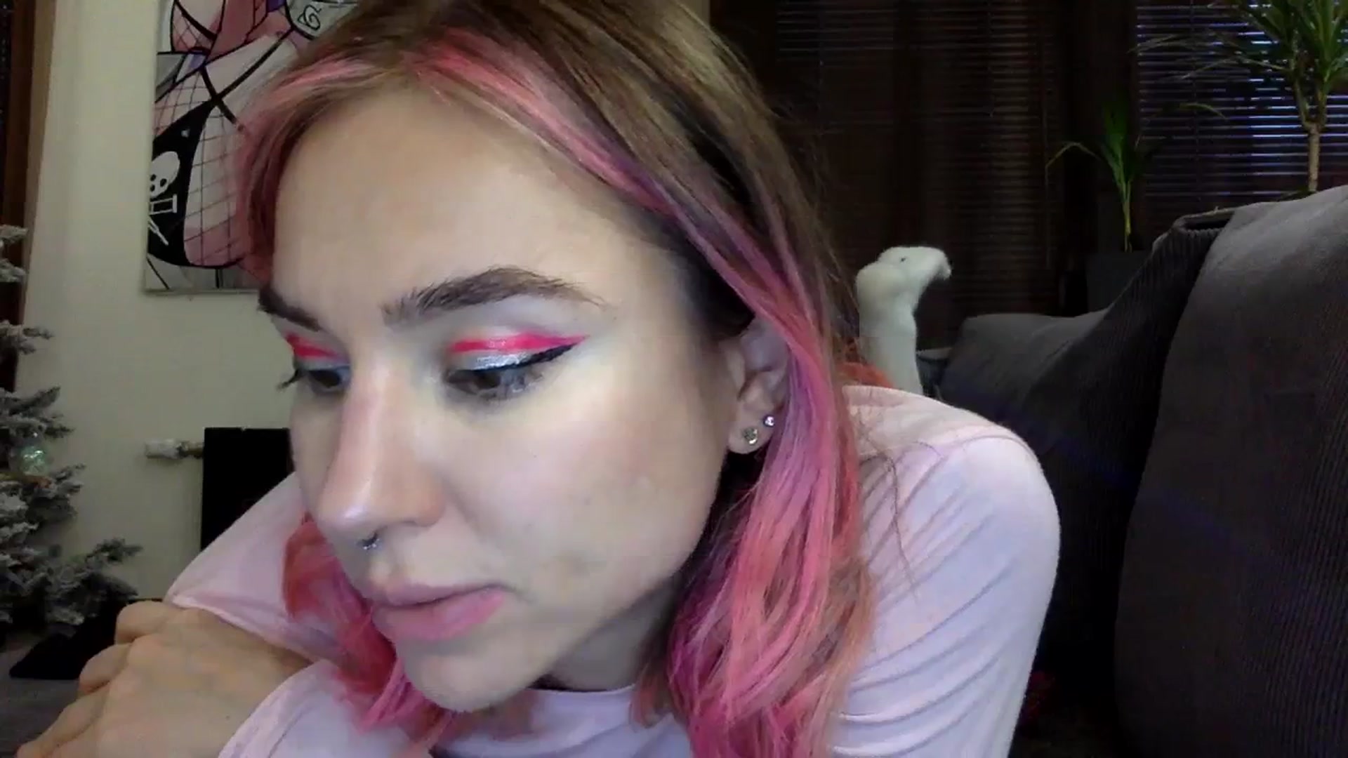 Gallery image thumbnail from EgoisticKitty's myfreecams stream on, 12/17/2023, 12:46 image 20 of 20