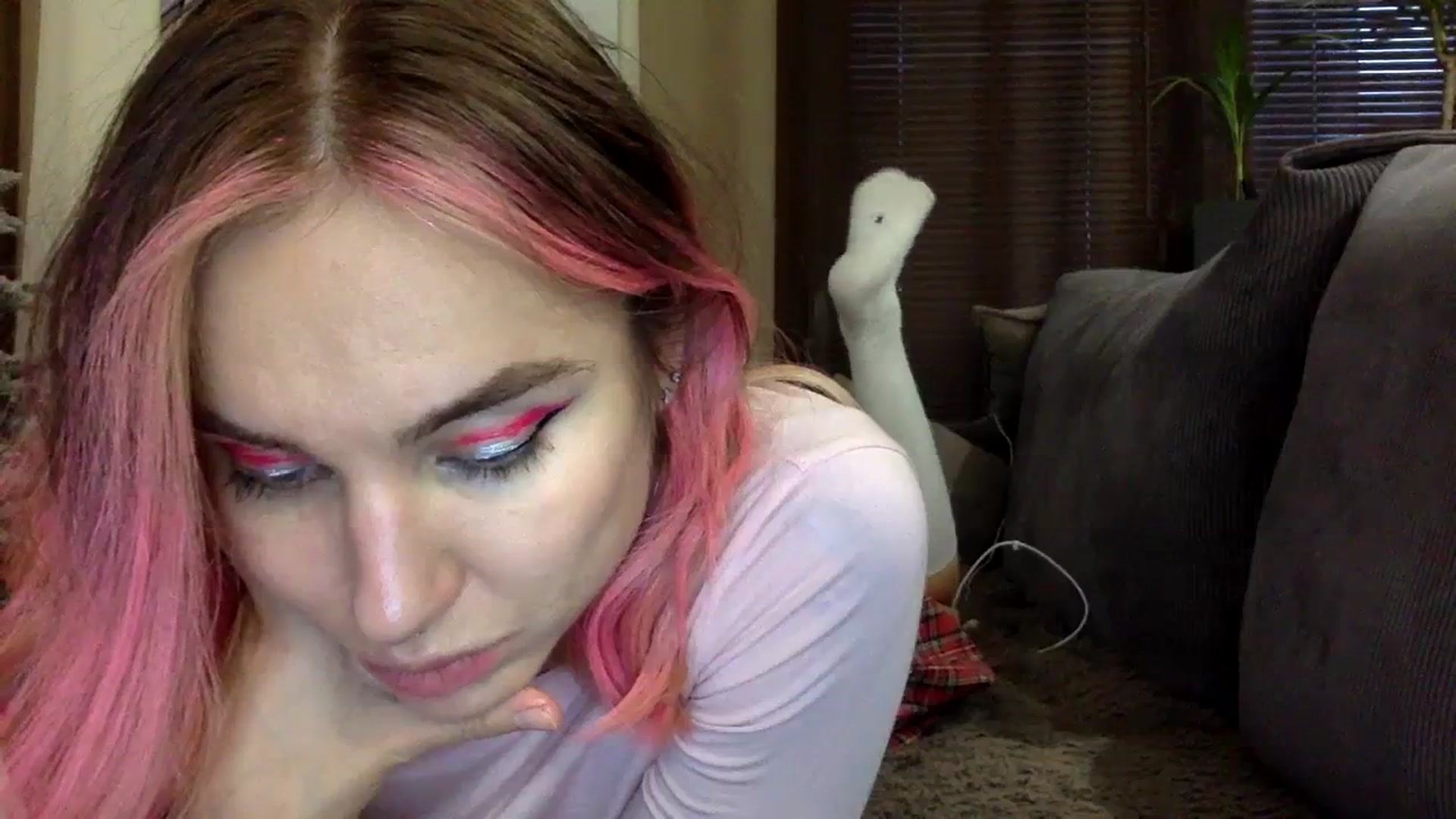 Gallery image thumbnail from EgoisticKitty's myfreecams stream on, 12/17/2023, 12:46 image 7 of 20